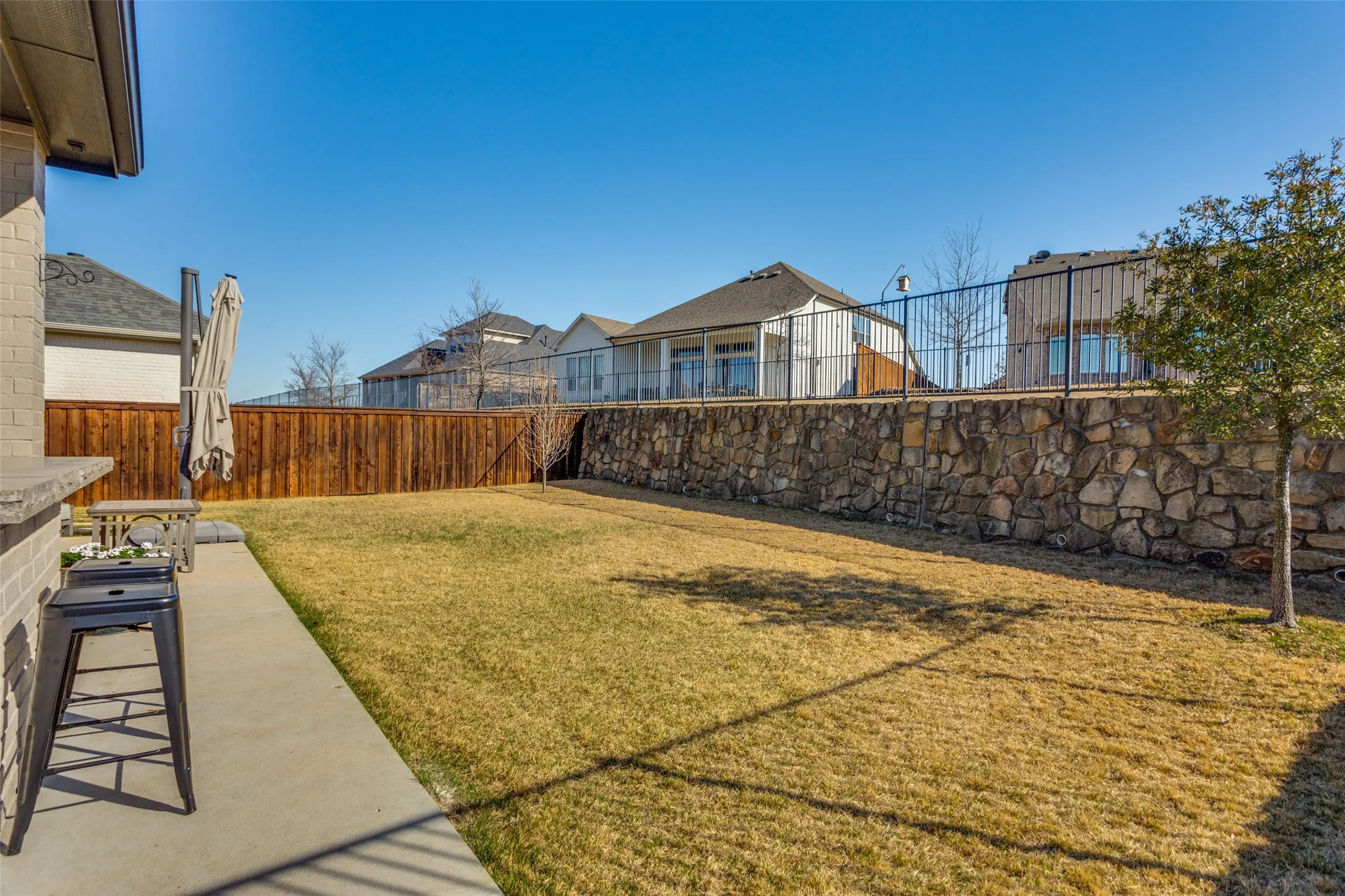 Single Family Residence For Sale in Parker County , 13613 Marys Ridge Road, Fort Worth, Texas 76008, 4 Bedroom, 3 Bathroom, 2 Garage spaces, 2,926 Sqft, built in 2020, mls#21281157, Real Estate Agent in Fort Worth, Homes For Sale in Parker county, Homes For Sale in Fort Worth, Realtor in Fort Worth Texas, Real Estate Brokerage Independent Realty Texas, Luminita Cordes Realtor
