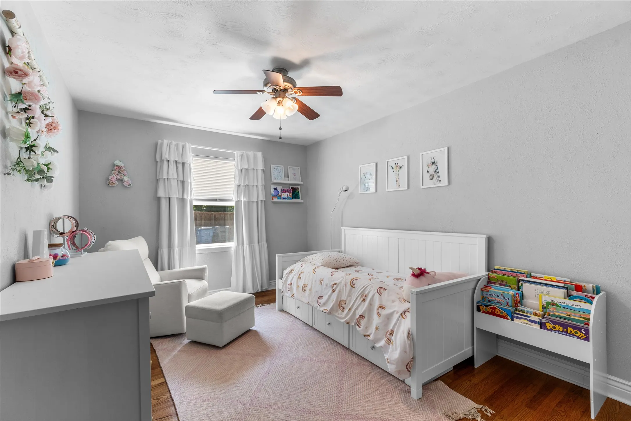 Single Family Residence For Sale in Dallas County , 2530 Springhill Drive, Dallas, Texas 75228, 3 Bedroom, 2 Bathroom, 2 Garage spaces, 1,893 Sqft, built in 1960, mls#21269179, Real Estate Agent in Dallas, Homes For Sale in Dallas county, Homes For Sale in Dallas, Realtor in Dallas Texas, Real Estate Brokerage Independent Realty Texas, Luminita Cordes Realtor