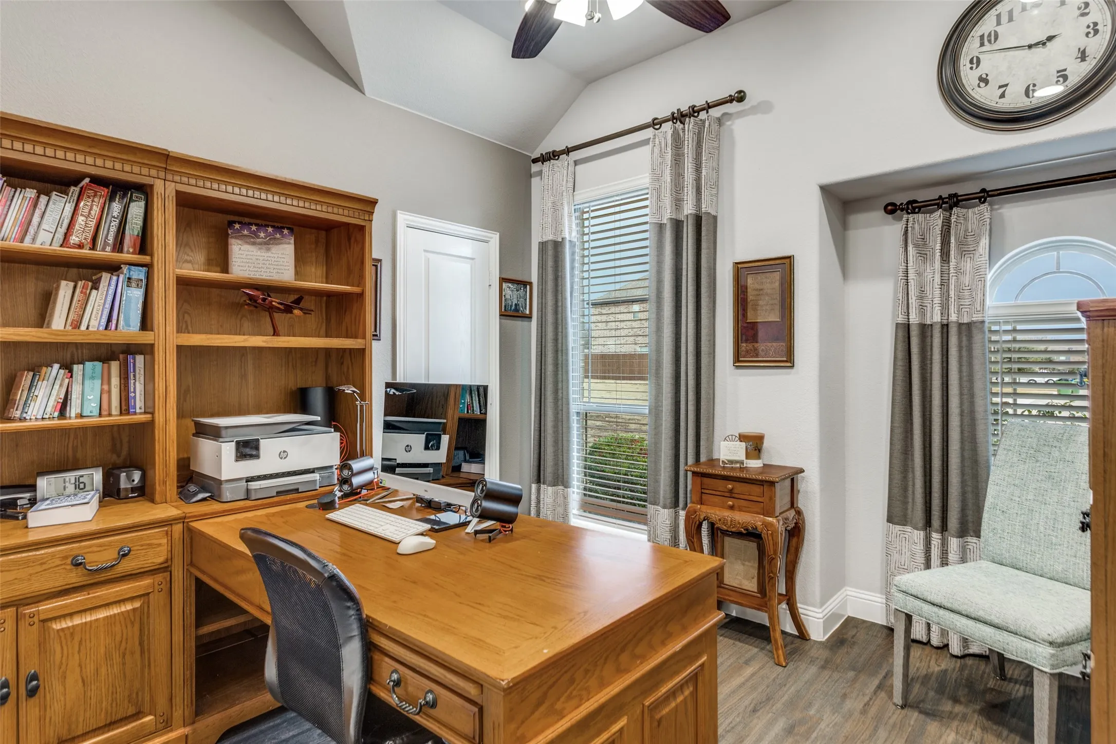 Single Family Residence For Sale in Johnson County , 1000 Brenham Drive, Godley, Texas 76044, 4 Bedroom, 3 Bathroom, 3 Garage spaces, 3,313 Sqft, built in 2019, mls#21281197, Real Estate Agent in Godley, Homes For Sale in Johnson county, Homes For Sale in Godley, Realtor in Godley Texas, Real Estate Brokerage Independent Realty Texas, Luminita Cordes Realtor