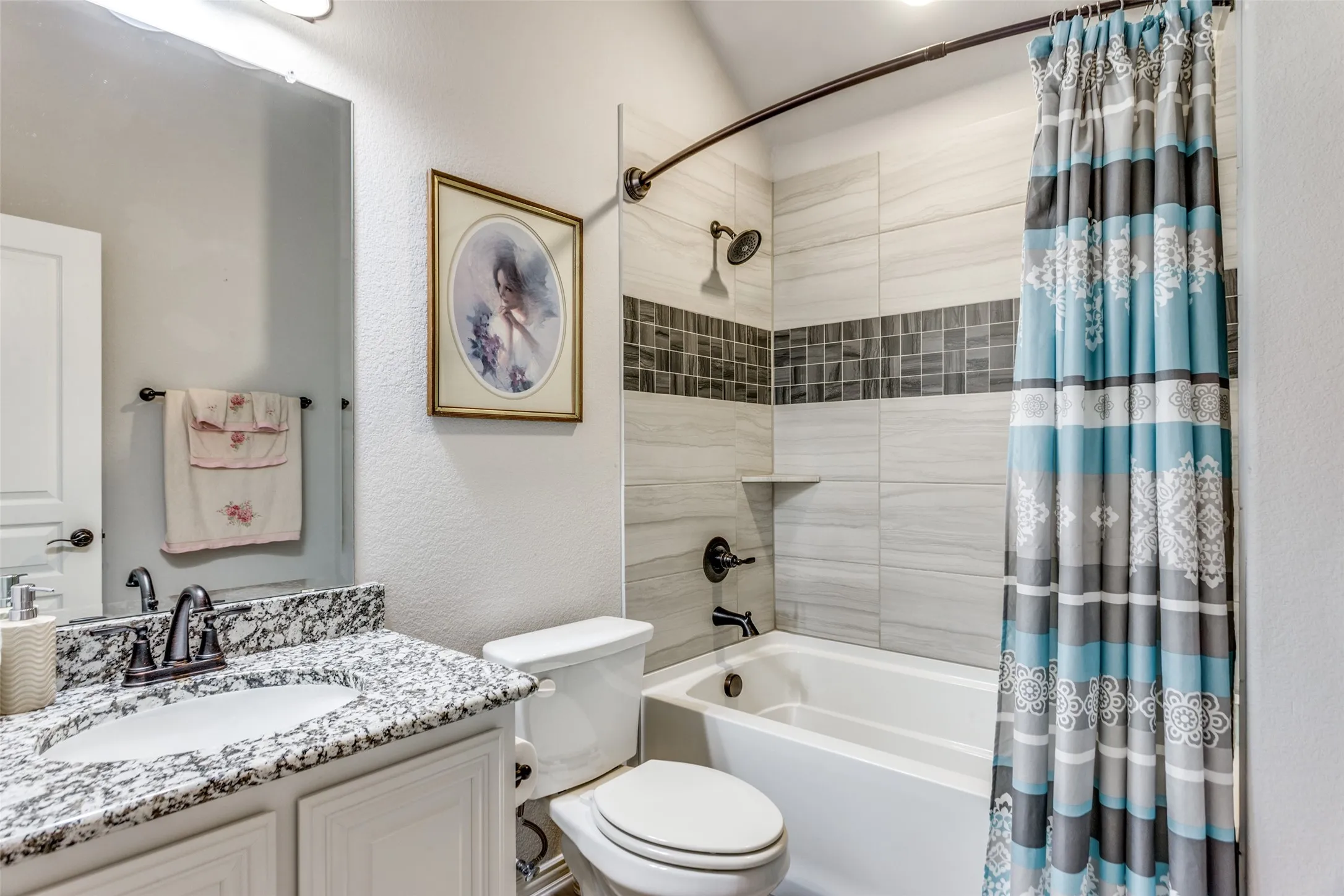 Single Family Residence For Sale in Johnson County , 1000 Brenham Drive, Godley, Texas 76044, 4 Bedroom, 3 Bathroom, 3 Garage spaces, 3,313 Sqft, built in 2019, mls#21281197, Real Estate Agent in Godley, Homes For Sale in Johnson county, Homes For Sale in Godley, Realtor in Godley Texas, Real Estate Brokerage Independent Realty Texas, Luminita Cordes Realtor