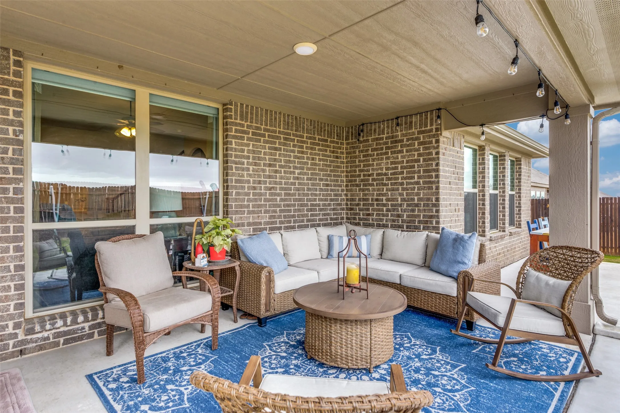 Single Family Residence For Sale in Johnson County , 1000 Brenham Drive, Godley, Texas 76044, 4 Bedroom, 3 Bathroom, 3 Garage spaces, 3,313 Sqft, built in 2019, mls#21281197, Real Estate Agent in Godley, Homes For Sale in Johnson county, Homes For Sale in Godley, Realtor in Godley Texas, Real Estate Brokerage Independent Realty Texas, Luminita Cordes Realtor