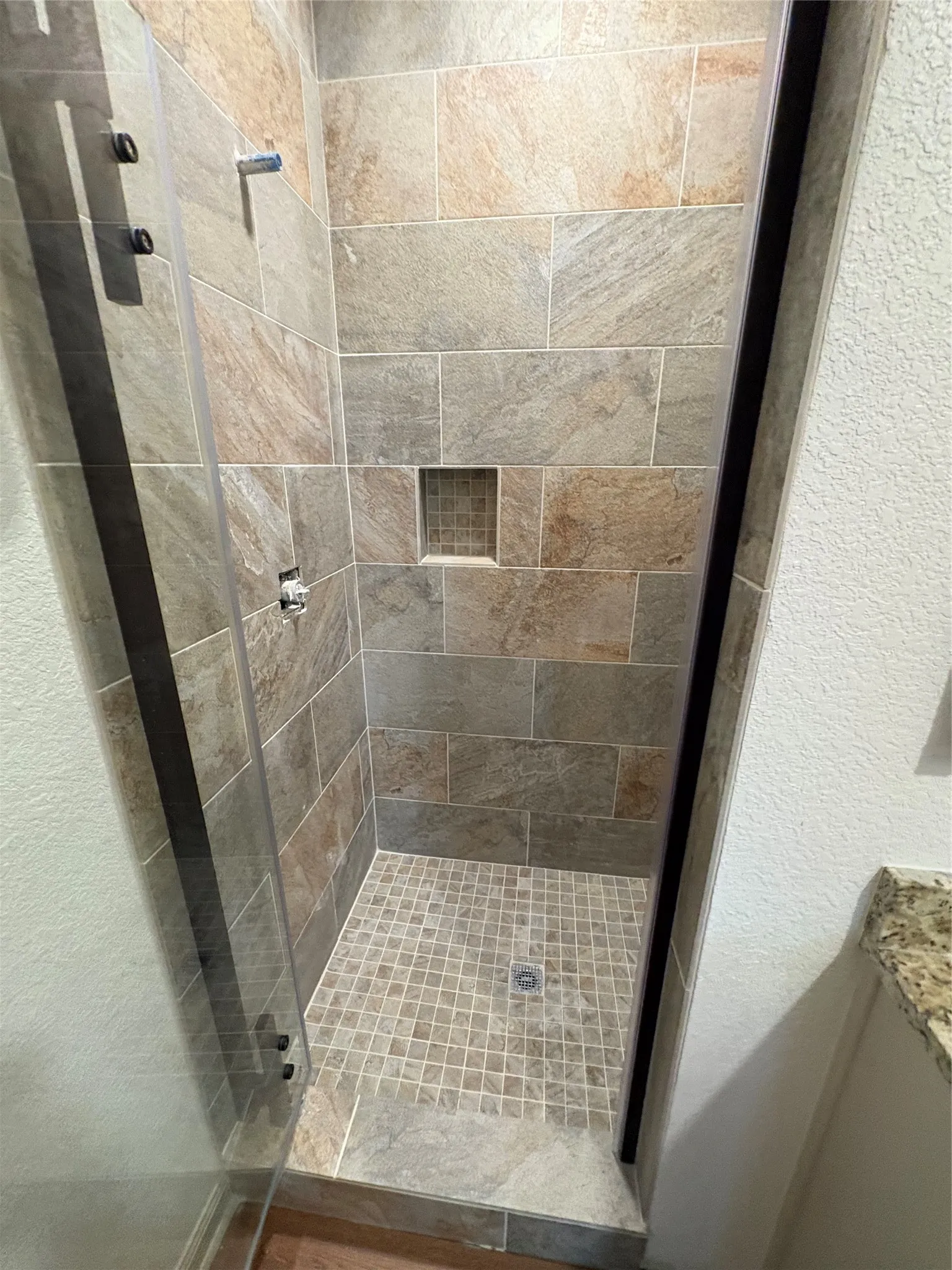 Single Family Residence For Sale in Wood County , 112 Navajo, Quitman, Texas 75783, 2 Bedroom, 1 Bathroom, Garage spaces, 936 Sqft, built in 2026, mls#21281224, Real Estate Agent in Quitman, Homes For Sale in Wood county, Homes For Sale in Quitman, Realtor in Quitman Texas, Real Estate Brokerage Independent Realty Texas, Luminita Cordes Realtor