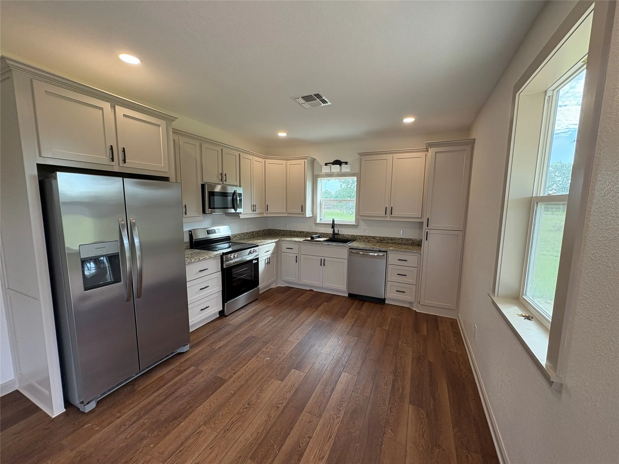 Single Family Residence For Sale in Wood County , 112 Navajo, Quitman, Texas 75783, 2 Bedroom, 1 Bathroom, Garage spaces, 936 Sqft, built in 2026, mls#21281224, Real Estate Agent in Quitman, Homes For Sale in Wood county, Homes For Sale in Quitman, Realtor in Quitman Texas, Real Estate Brokerage Independent Realty Texas, Luminita Cordes Realtor