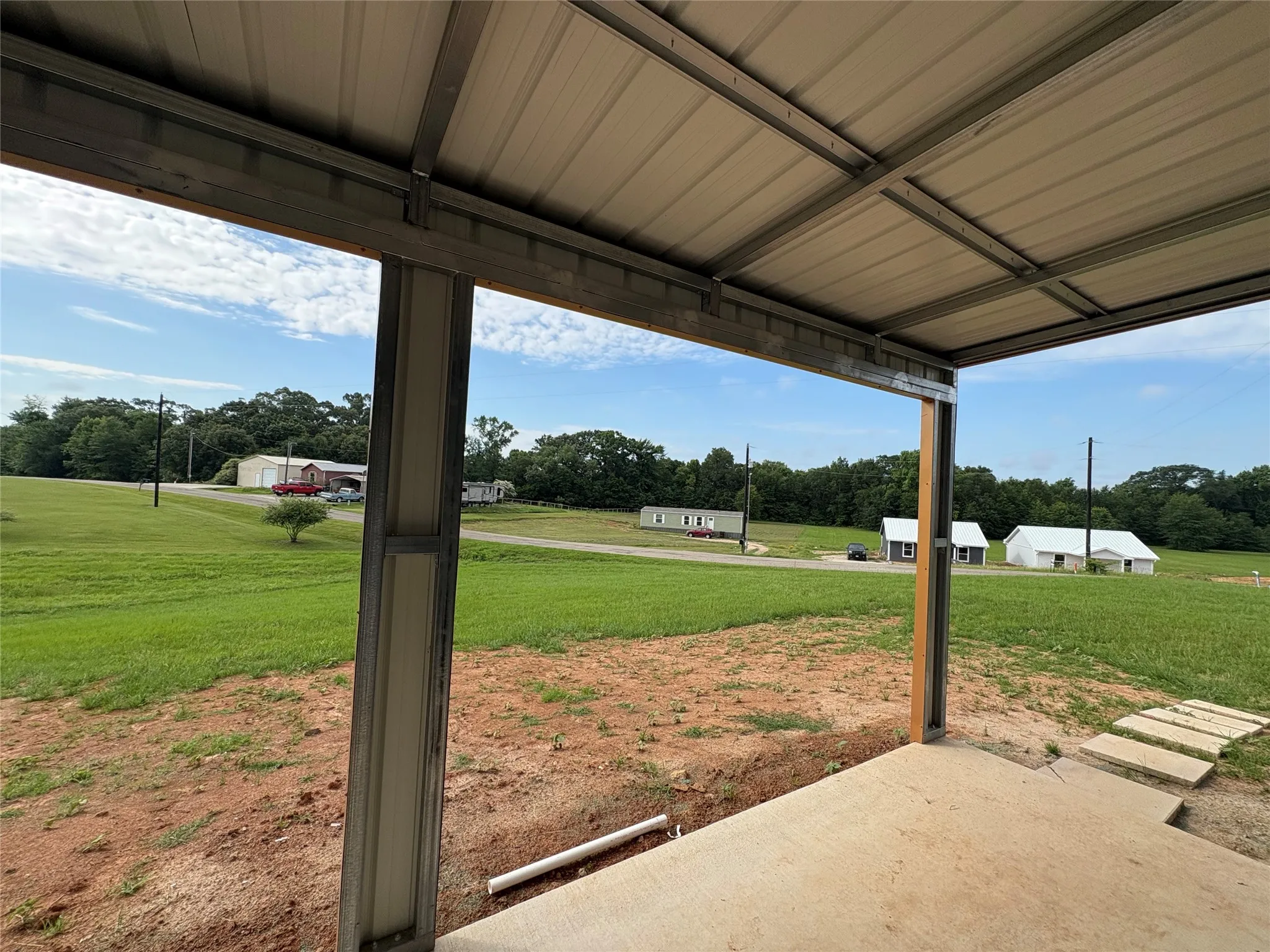 Single Family Residence For Sale in Wood County , 112 Navajo, Quitman, Texas 75783, 2 Bedroom, 1 Bathroom, Garage spaces, 936 Sqft, built in 2026, mls#21281224, Real Estate Agent in Quitman, Homes For Sale in Wood county, Homes For Sale in Quitman, Realtor in Quitman Texas, Real Estate Brokerage Independent Realty Texas, Luminita Cordes Realtor