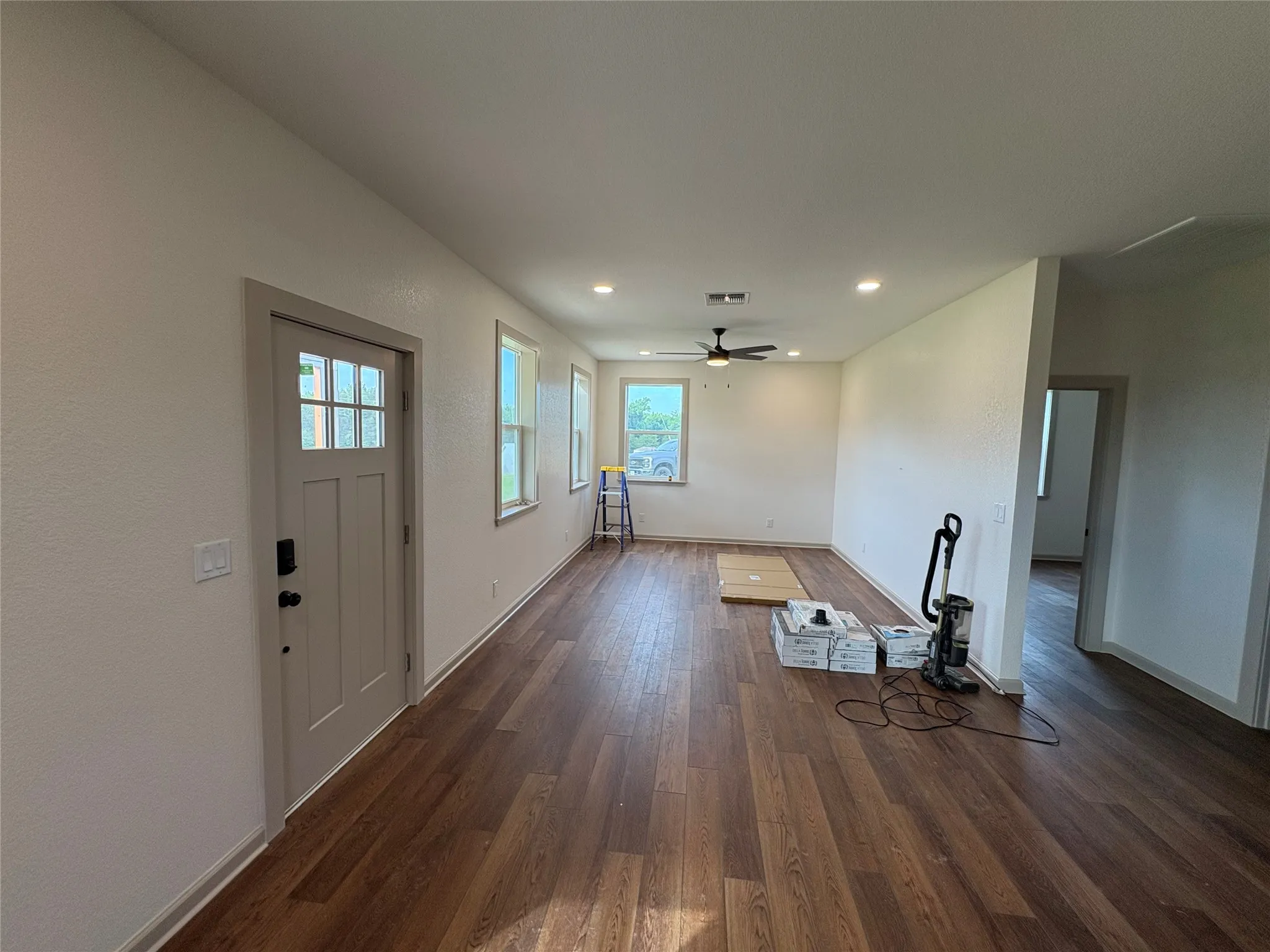 Single Family Residence For Sale in Wood County , 112 Navajo, Quitman, Texas 75783, 2 Bedroom, 1 Bathroom, Garage spaces, 936 Sqft, built in 2026, mls#21281224, Real Estate Agent in Quitman, Homes For Sale in Wood county, Homes For Sale in Quitman, Realtor in Quitman Texas, Real Estate Brokerage Independent Realty Texas, Luminita Cordes Realtor
