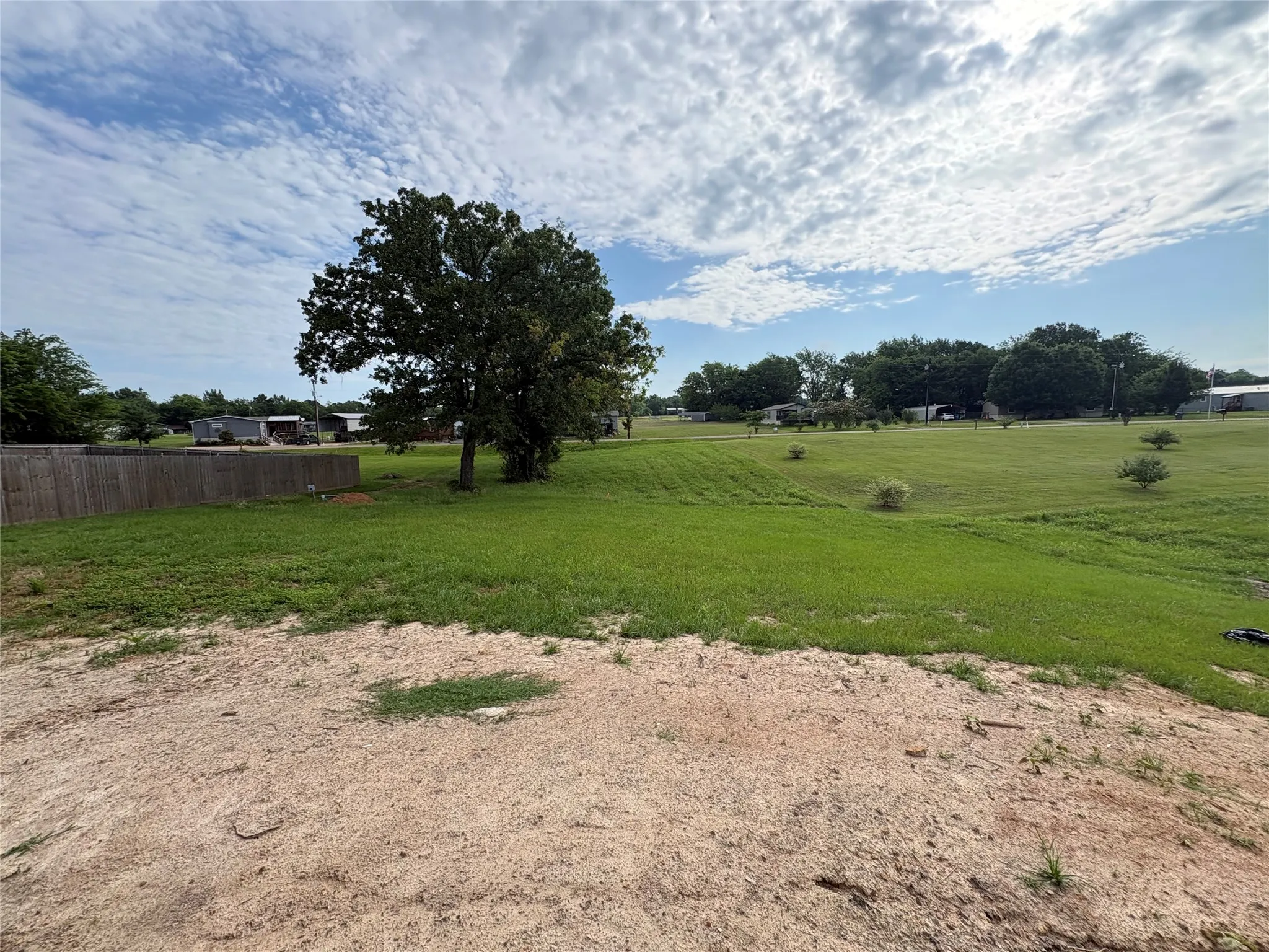 Single Family Residence For Sale in Wood County , 112 Navajo, Quitman, Texas 75783, 2 Bedroom, 1 Bathroom, Garage spaces, 936 Sqft, built in 2026, mls#21281224, Real Estate Agent in Quitman, Homes For Sale in Wood county, Homes For Sale in Quitman, Realtor in Quitman Texas, Real Estate Brokerage Independent Realty Texas, Luminita Cordes Realtor