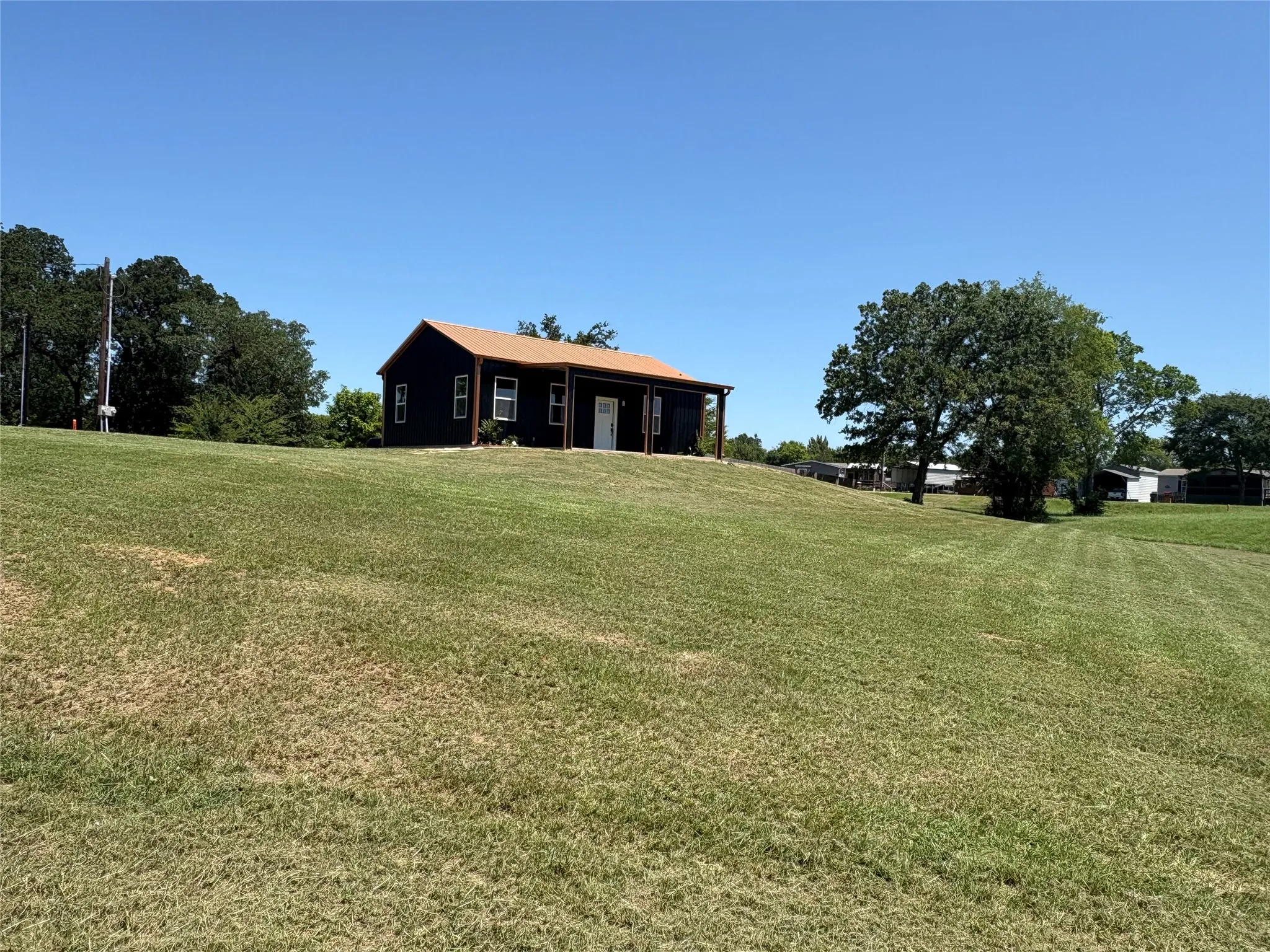 Single Family Residence For Sale in Wood County , 112 Navajo, Quitman, Texas 75783, 2 Bedroom, 1 Bathroom, Garage spaces, 936 Sqft, built in 2026, mls#21281224, Real Estate Agent in Quitman, Homes For Sale in Wood county, Homes For Sale in Quitman, Realtor in Quitman Texas, Real Estate Brokerage Independent Realty Texas, Luminita Cordes Realtor