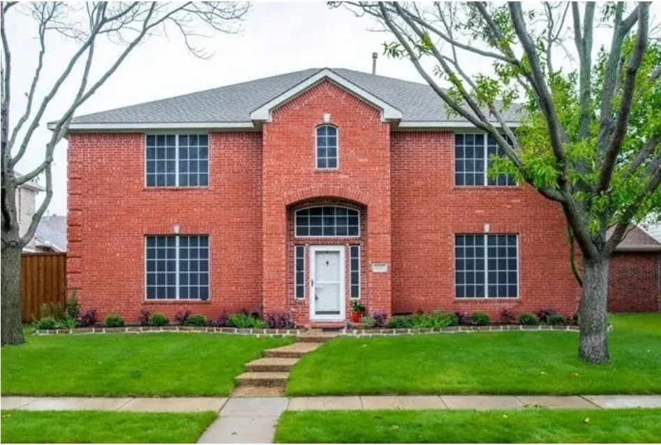 Single Family Residence For Sale in Denton County , 5529 Big River Drive, The Colony, Texas 75056, 4 Bedroom, 3 Bathroom, 2 Garage spaces, 3,516 Sqft, built in 2001, mls#21250126, Real Estate Agent in The Colony, Homes For Sale in Denton county, Homes For Sale in The Colony, Realtor in The Colony Texas, Real Estate Brokerage Independent Realty Texas, Luminita Cordes Realtor