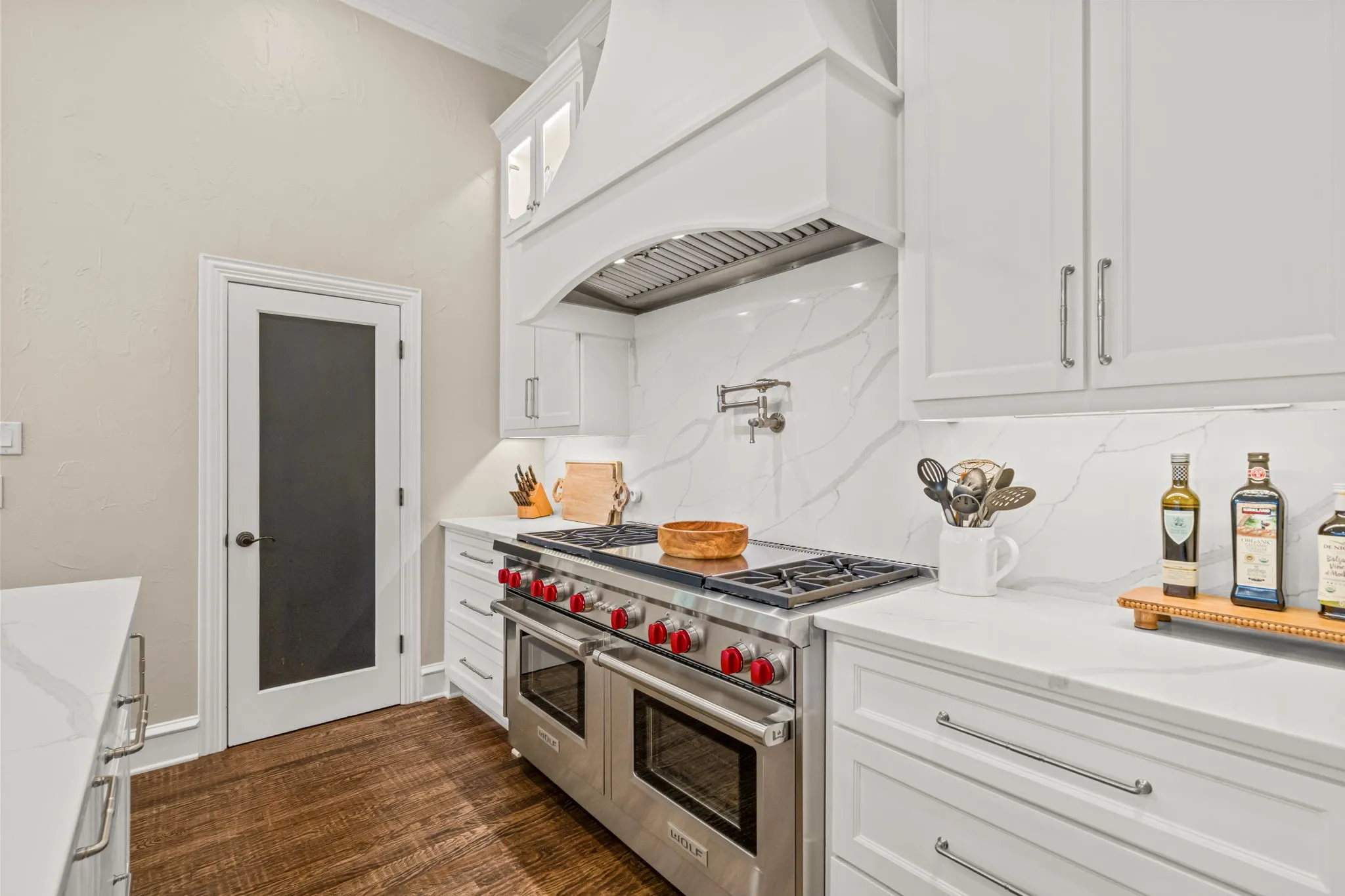 Single Family Residence For Sale in Tarrant County , 324 Oak Pointe Lane, Southlake, Texas 76092, 5 Bedroom, 6 Bathroom, 4 Garage spaces, 5,757 Sqft, built in 2005, mls#21259508, Real Estate Agent in Southlake, Homes For Sale in Tarrant county, Homes For Sale in Southlake, Realtor in Southlake Texas, Real Estate Brokerage Independent Realty Texas, Luminita Cordes Realtor