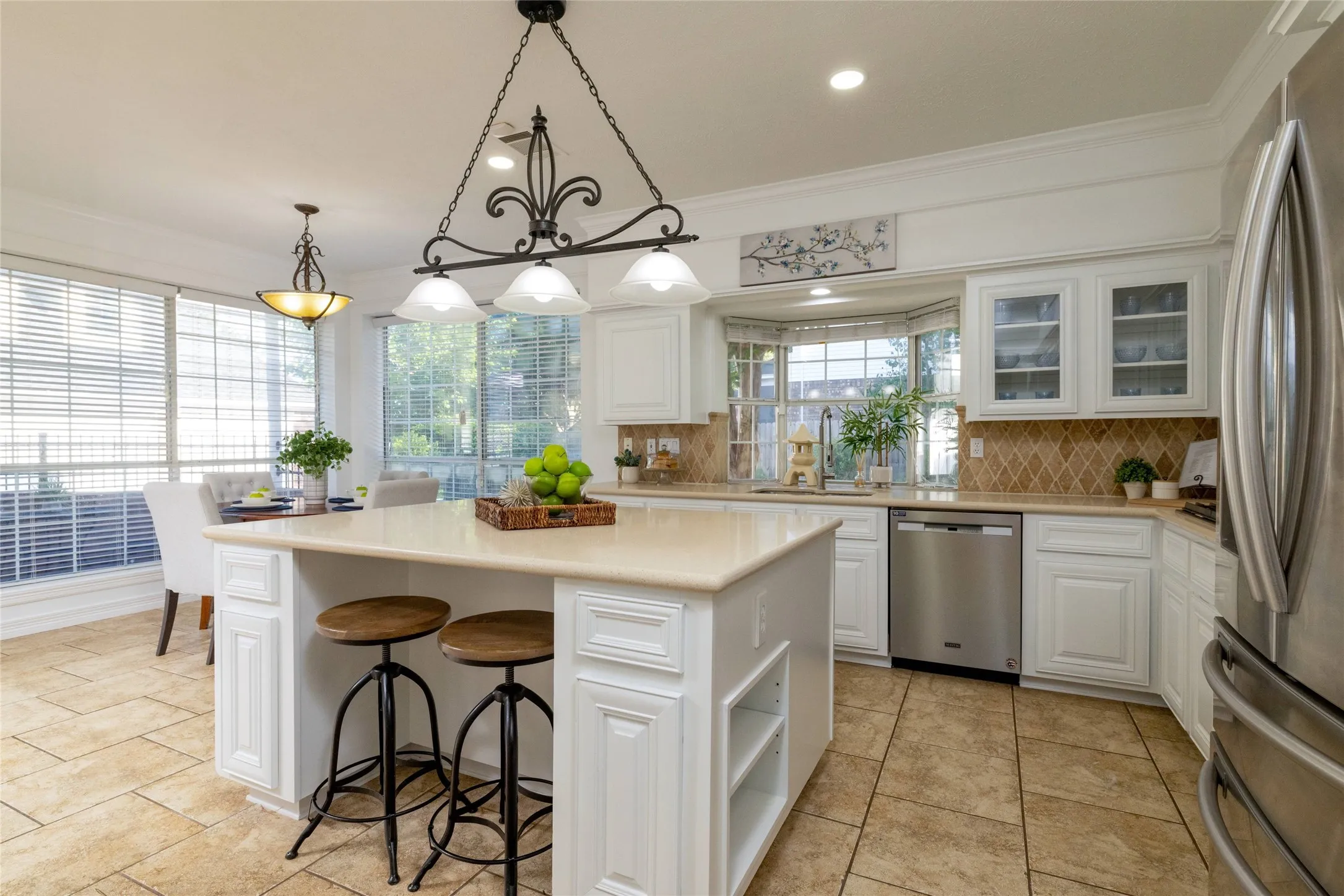 Updated kitchen with Silestone counters