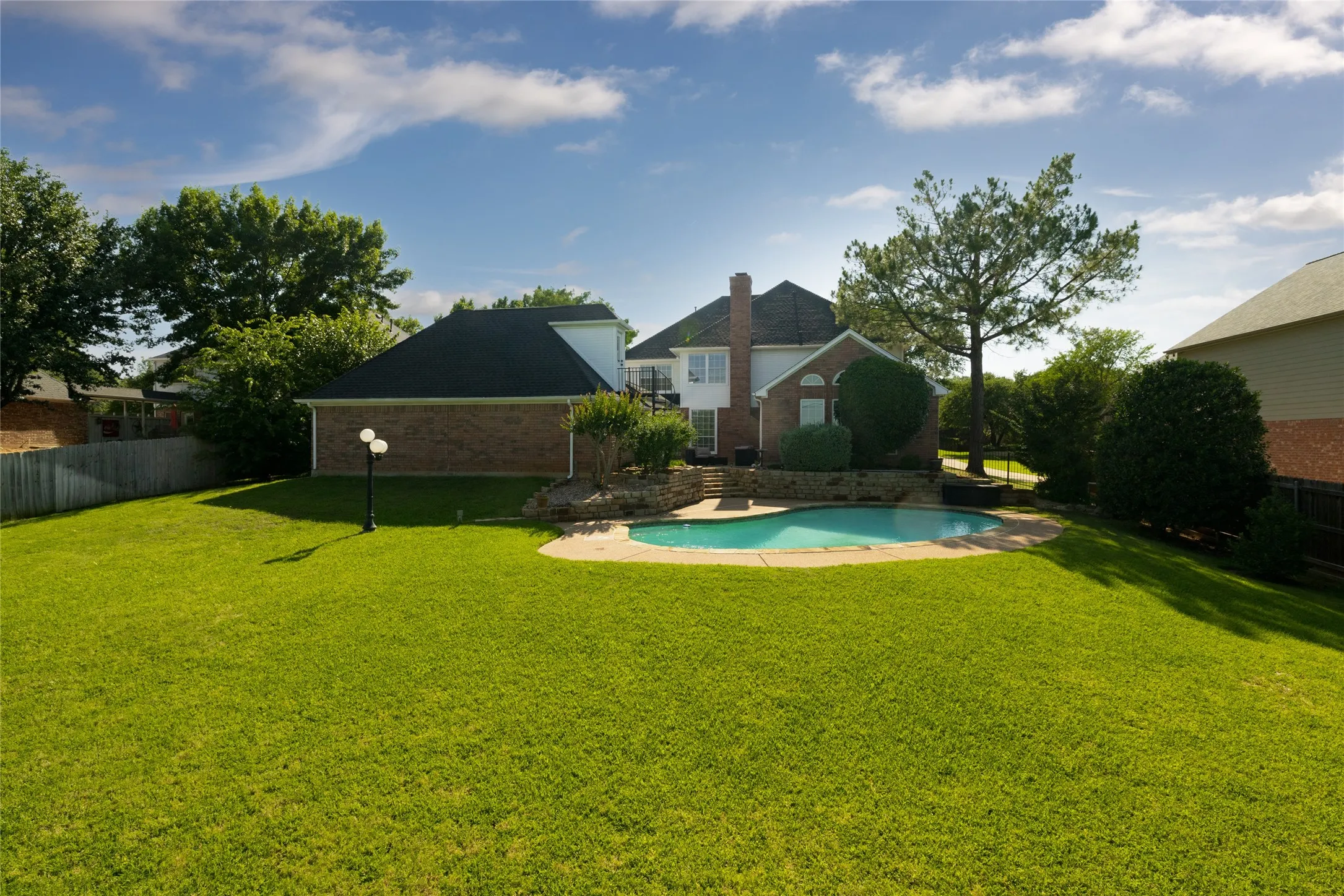 Football anyone?  How about volleyball, frisbee, and anything else you can think of.  PLENTY of backyard!