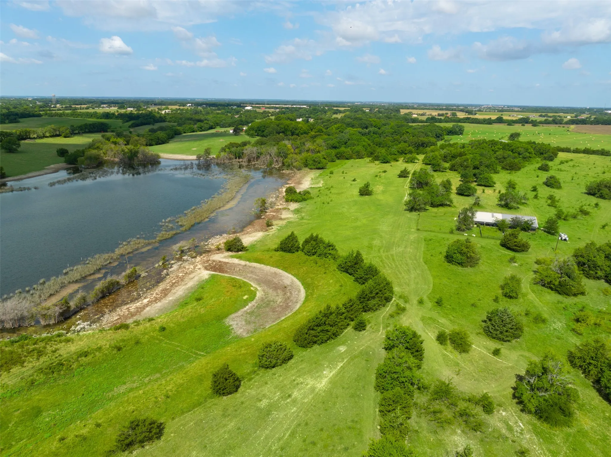 Improved Land For Sale in Grayson County , 318 Cold Springs Road, Van Alstyne, Texas 75495, 0, 0, Garage spaces, 0 Sqft, built in 0, mls#21281269, Real Estate Agent in Van Alstyne, Homes For Sale in Grayson county, Homes For Sale in Van Alstyne, Realtor in Van Alstyne Texas, Real Estate Brokerage Independent Realty Texas, Luminita Cordes Realtor