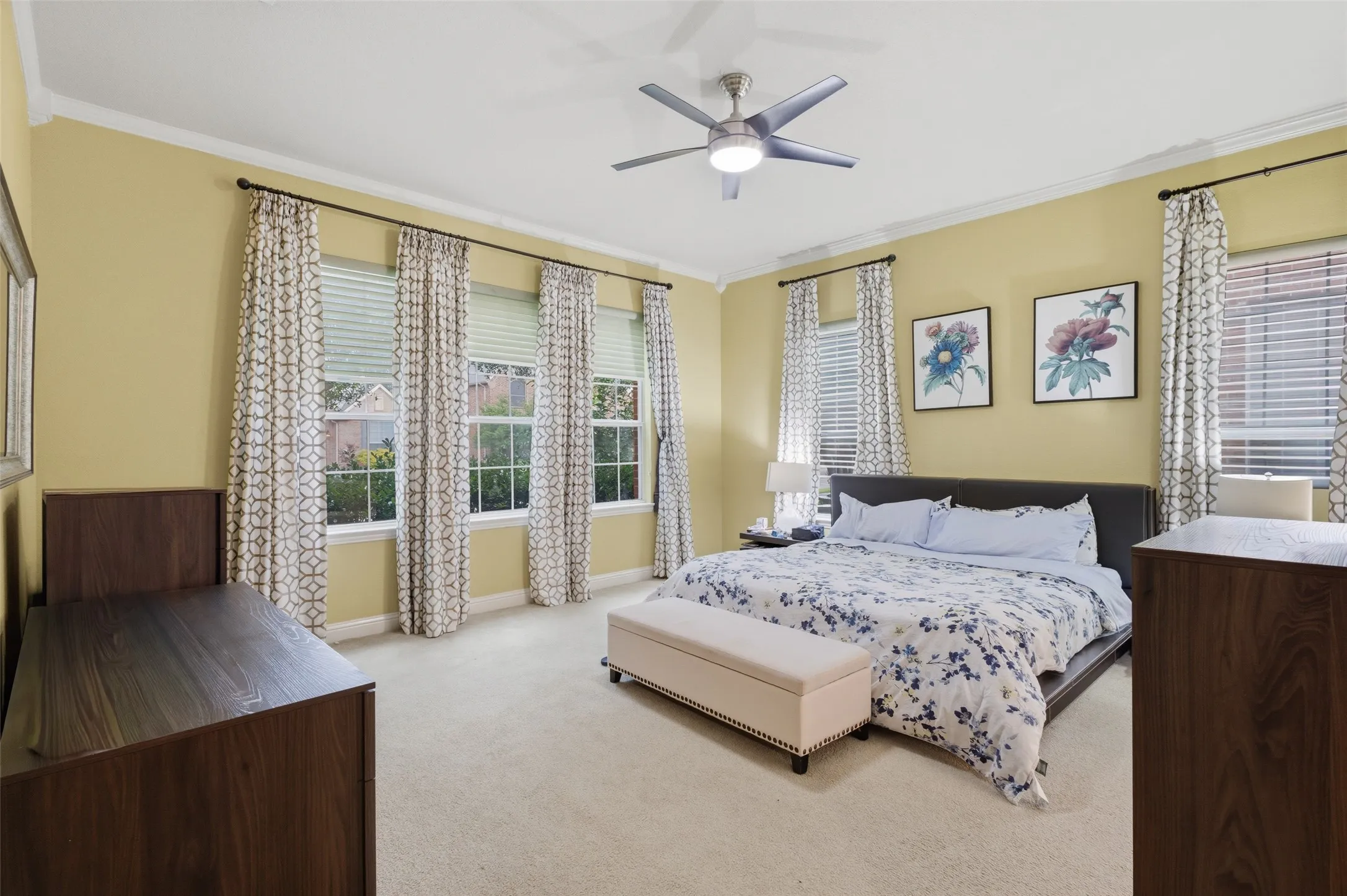 Single Family Residence For Sale in Collin County , 1226 Waterford Way, Allen, Texas 75013, 6 Bedrooms, 5 Bathrooms, 2 Garage spaces, 4,796 Sqft, built in 2004, Price $875,000, mls#21281297, Real Estate Agent in Allen, Homes For Sale in Collin county, Homes For Sale in Allen, Realtor in Allen Texas, Real Estate Brokerage Independent Realty Texas, Luminita Cordes Realtor