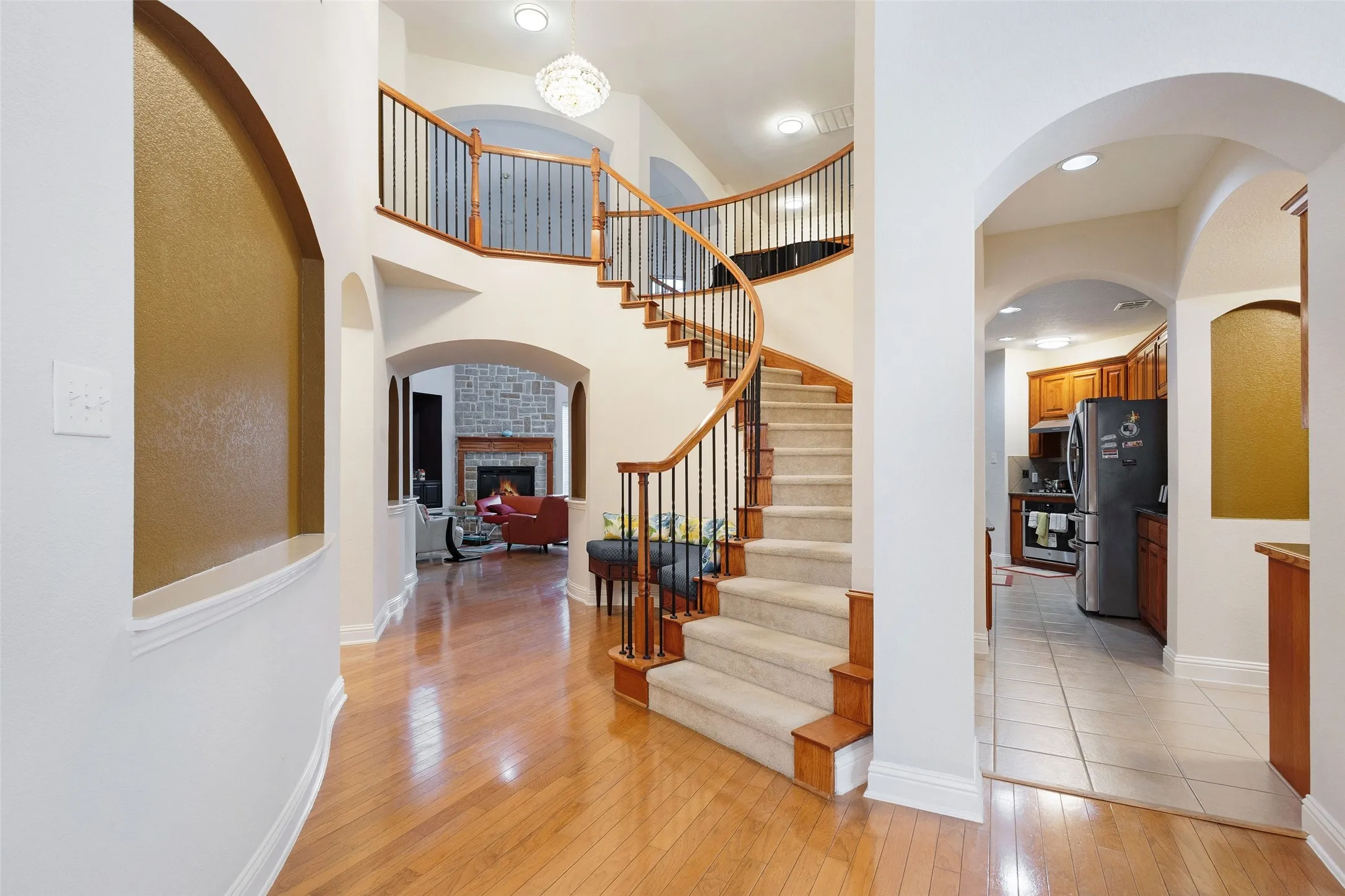 Single Family Residence For Sale in Collin County , 1226 Waterford Way, Allen, Texas 75013, 6 Bedrooms, 5 Bathrooms, 2 Garage spaces, 4,796 Sqft, built in 2004, Price $875,000, mls#21281297, Real Estate Agent in Allen, Homes For Sale in Collin county, Homes For Sale in Allen, Realtor in Allen Texas, Real Estate Brokerage Independent Realty Texas, Luminita Cordes Realtor