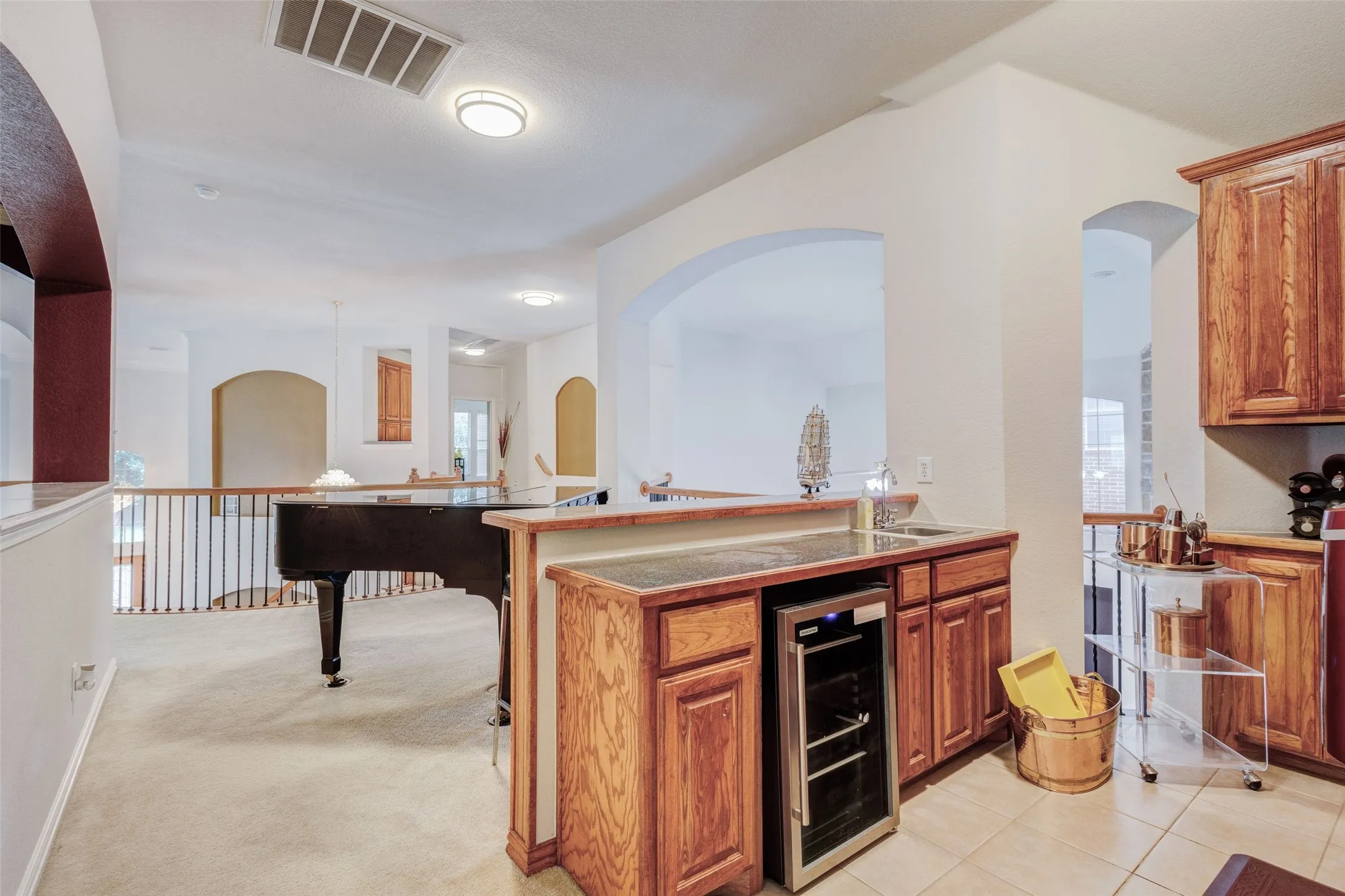 Single Family Residence For Sale in Collin County , 1226 Waterford Way, Allen, Texas 75013, 6 Bedrooms, 5 Bathrooms, 2 Garage spaces, 4,796 Sqft, built in 2004, Price $875,000, mls#21281297, Real Estate Agent in Allen, Homes For Sale in Collin county, Homes For Sale in Allen, Realtor in Allen Texas, Real Estate Brokerage Independent Realty Texas, Luminita Cordes Realtor