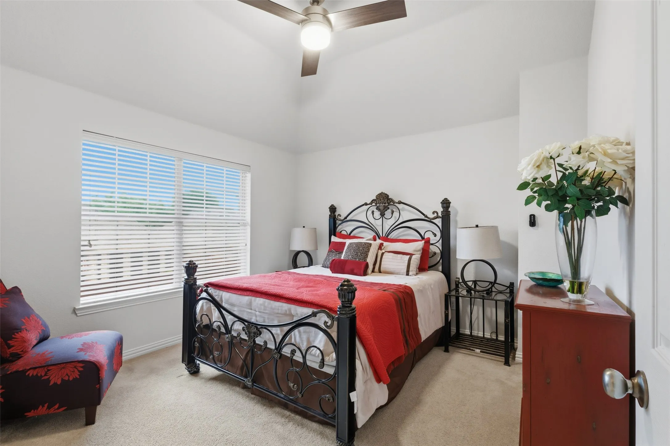Single Family Residence For Sale in Collin County , 1226 Waterford Way, Allen, Texas 75013, 6 Bedrooms, 5 Bathrooms, 2 Garage spaces, 4,796 Sqft, built in 2004, Price $875,000, mls#21281297, Real Estate Agent in Allen, Homes For Sale in Collin county, Homes For Sale in Allen, Realtor in Allen Texas, Real Estate Brokerage Independent Realty Texas, Luminita Cordes Realtor
