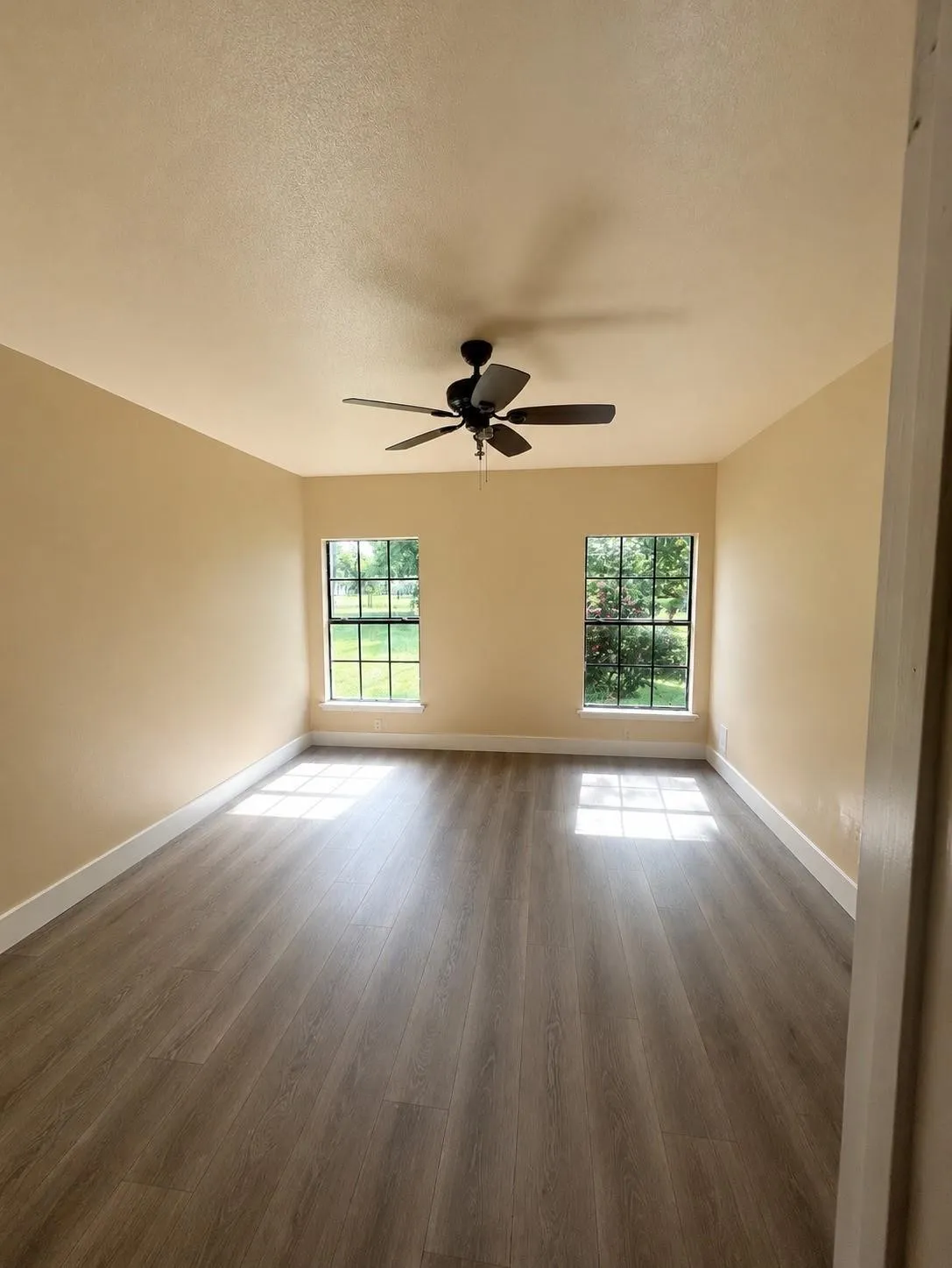 For Sale in Wise County , 214 County Rd 4870, Newark, Texas 76071, 5 Bedrooms, 3 Bathrooms, Garage spaces, 2,885 Sqft, built in 1979, Price $435,000, mls#21279220, Real Estate Agent in Newark, Homes For Sale in Wise county, Homes For Sale in Newark, Realtor in Newark Texas, Real Estate Brokerage Independent Realty Texas, Luminita Cordes Realtor