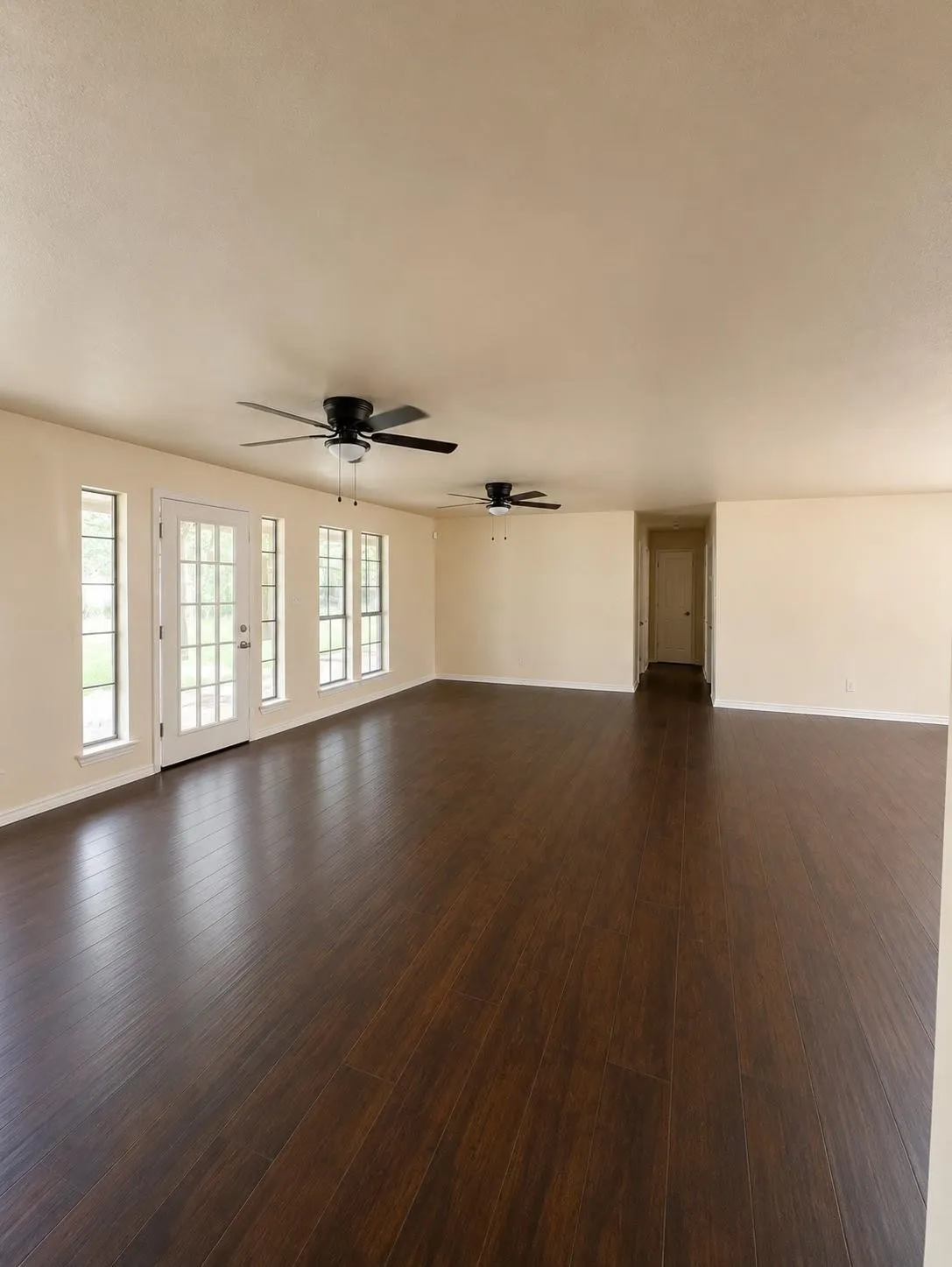 For Sale in Wise County , 214 County Rd 4870, Newark, Texas 76071, 5 Bedrooms, 3 Bathrooms, Garage spaces, 2,885 Sqft, built in 1979, Price $435,000, mls#21279220, Real Estate Agent in Newark, Homes For Sale in Wise county, Homes For Sale in Newark, Realtor in Newark Texas, Real Estate Brokerage Independent Realty Texas, Luminita Cordes Realtor