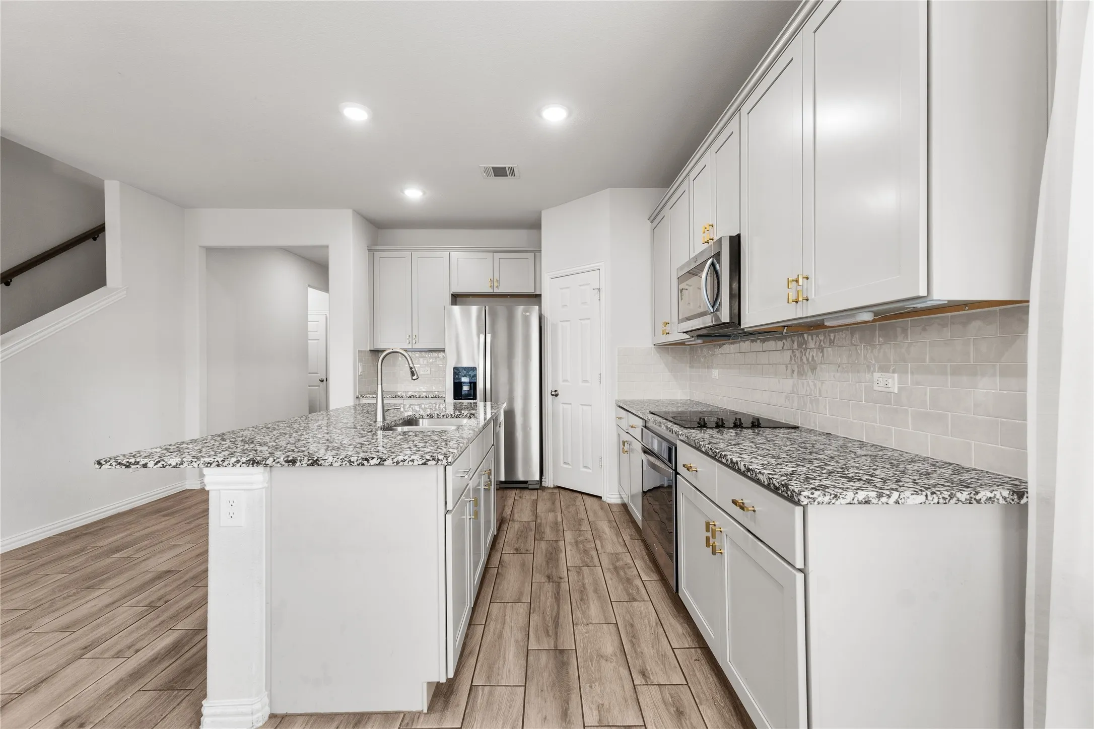 Single Family Residence For Sale in Ellis County , 870 Cavalcade Drive, Ferris, Texas 75125, 4 Bedroom, 3 Bathroom, 2 Garage spaces, 2,968 Sqft, built in 2022, mls#21280324, Real Estate Agent in Ferris, Homes For Sale in Ellis county, Homes For Sale in Ferris, Realtor in Ferris Texas, Real Estate Brokerage Independent Realty Texas, Luminita Cordes Realtor