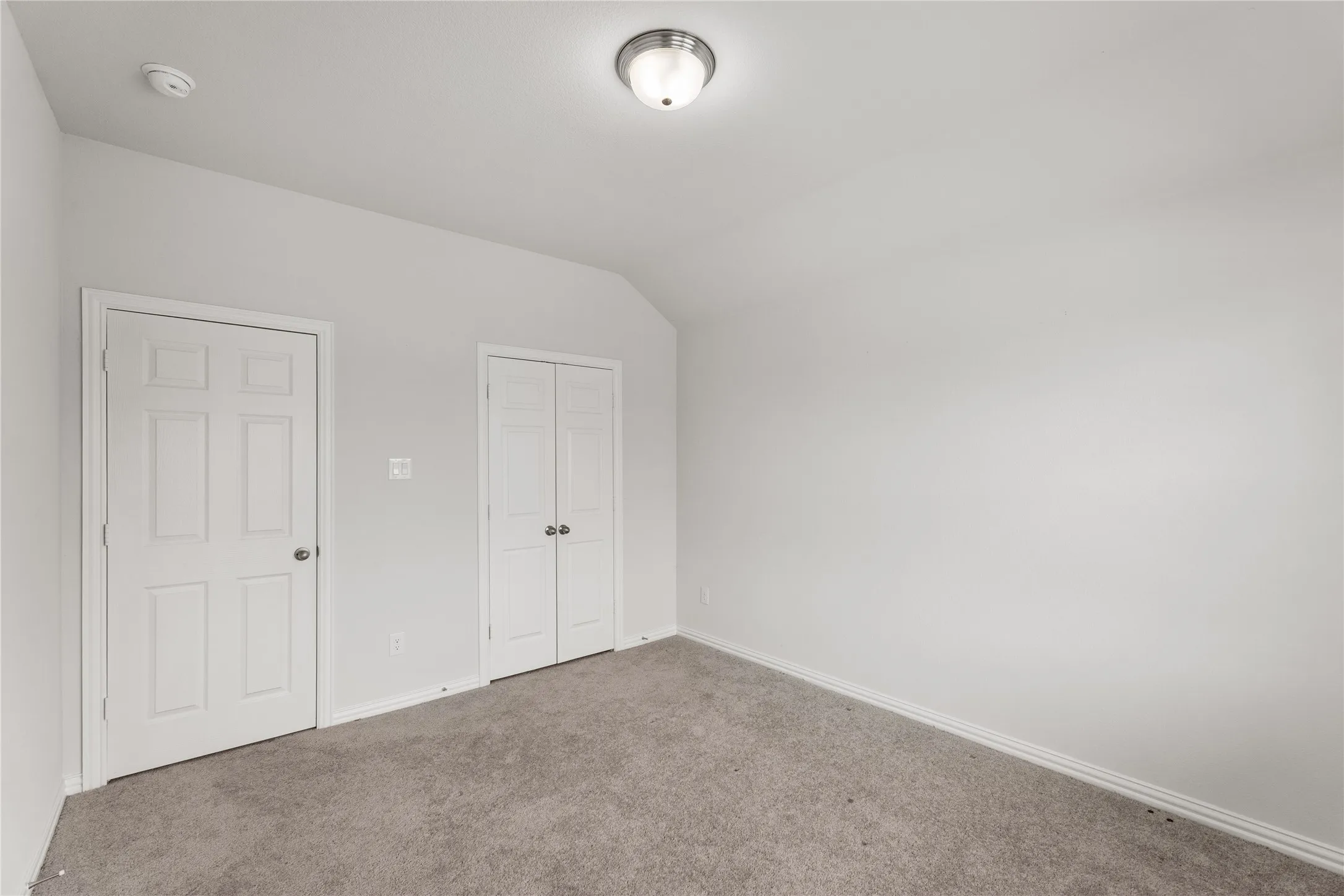 Single Family Residence For Sale in Ellis County , 870 Cavalcade Drive, Ferris, Texas 75125, 4 Bedroom, 3 Bathroom, 2 Garage spaces, 2,968 Sqft, built in 2022, mls#21280324, Real Estate Agent in Ferris, Homes For Sale in Ellis county, Homes For Sale in Ferris, Realtor in Ferris Texas, Real Estate Brokerage Independent Realty Texas, Luminita Cordes Realtor