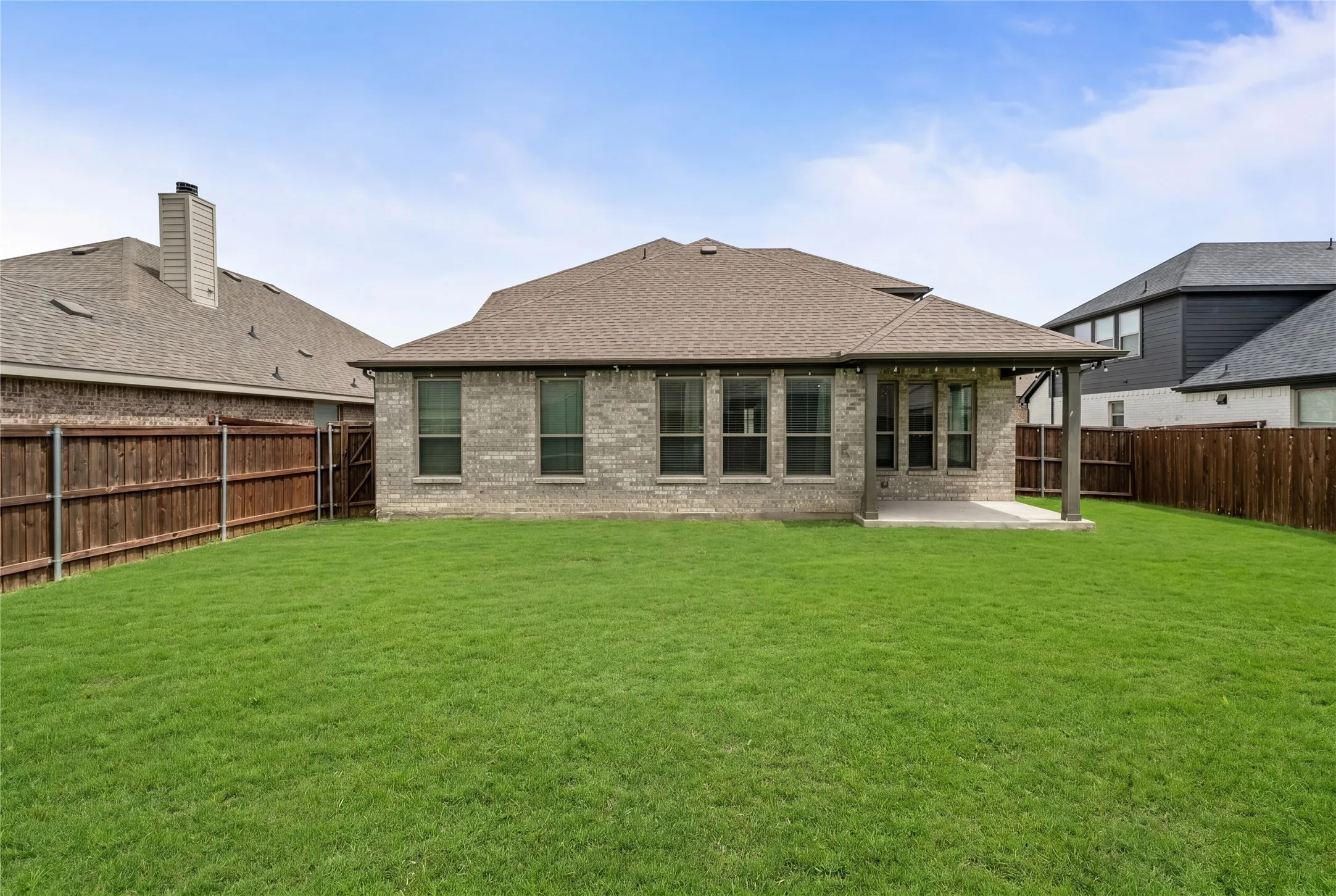 Single Family Residence For Sale in Ellis County , 870 Cavalcade Drive, Ferris, Texas 75125, 4 Bedroom, 3 Bathroom, 2 Garage spaces, 2,968 Sqft, built in 2022, mls#21280324, Real Estate Agent in Ferris, Homes For Sale in Ellis county, Homes For Sale in Ferris, Realtor in Ferris Texas, Real Estate Brokerage Independent Realty Texas, Luminita Cordes Realtor