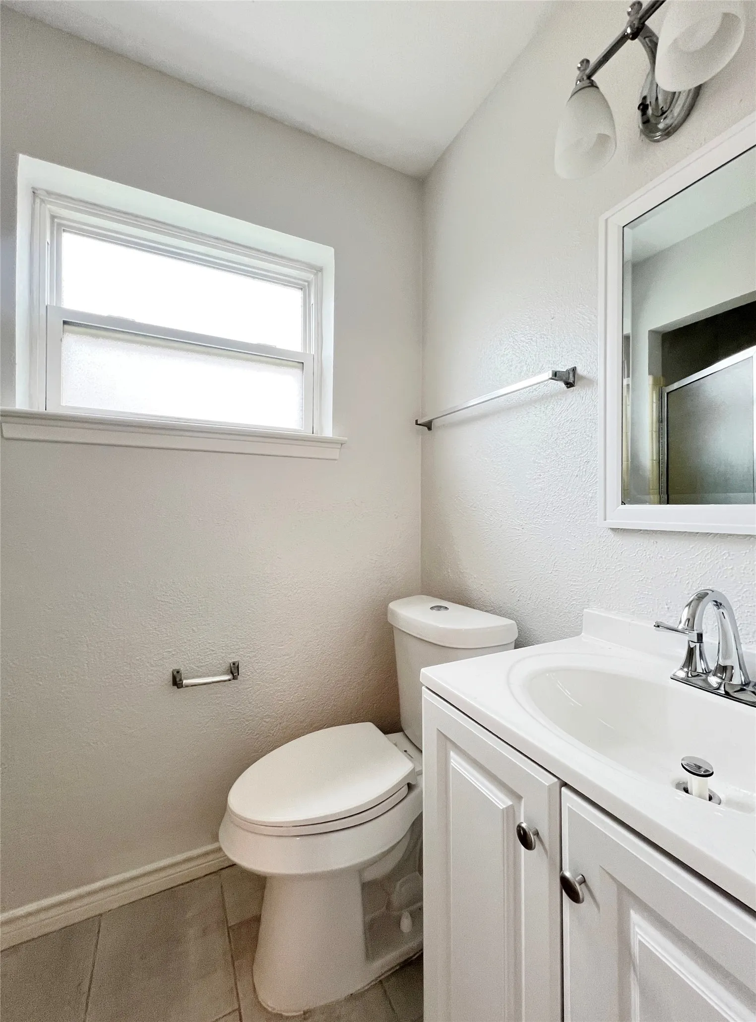 Single Family Residence For Rent in Dallas County , 2121 Spanish Trail, Irving, Texas 75060, 3 Bedroom, 2 Bathroom, Garage spaces, 1,670 Sqft, built in 1969, mls#21281420, Real Estate Agent in Irving, Homes For Rent in Dallas county, Homes For Rent in Irving, Realtor in Irving Texas, Real Estate Brokerage Independent Realty Texas, Luminita Cordes Realtor