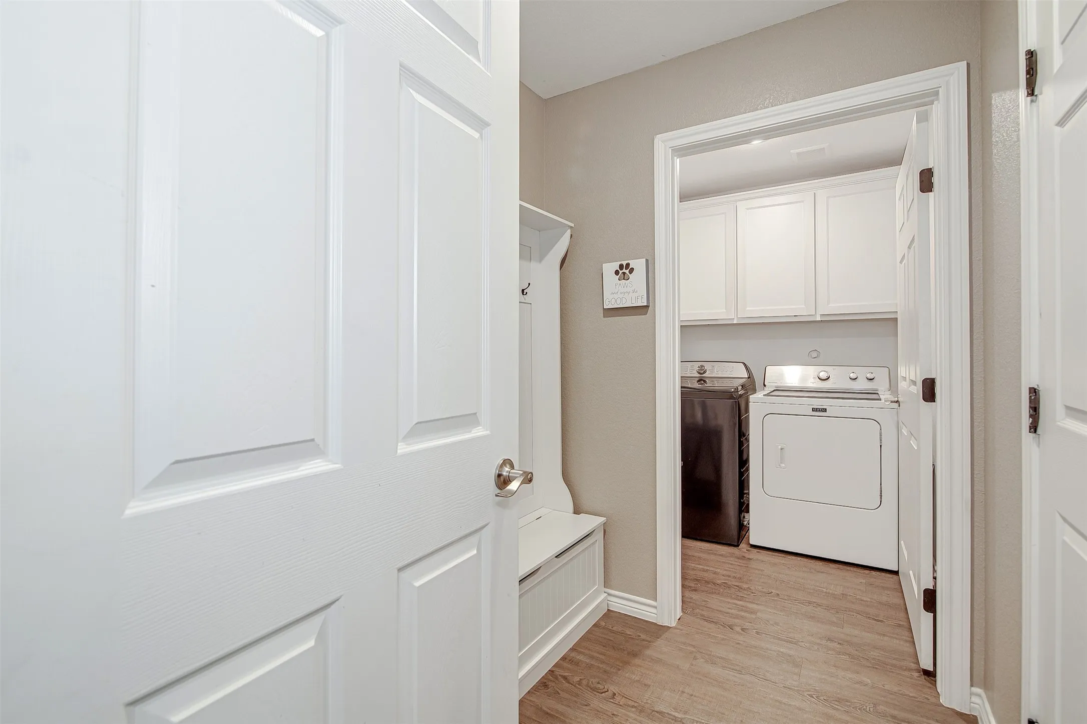 Single Family Residence For Sale in Johnson County , 161 Columbia Street, Cleburne, Texas 76031, 3 Bedroom, 2 Bathroom, 1 Garage spaces, 1,320 Sqft, built in 2021, mls#21280633, Real Estate Agent in Cleburne, Homes For Sale in Johnson county, Homes For Sale in Cleburne, Realtor in Cleburne Texas, Real Estate Brokerage Independent Realty Texas, Luminita Cordes Realtor