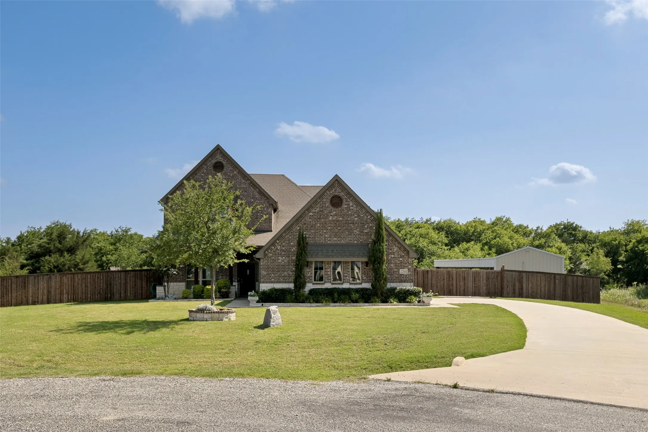 Single Family Residence For Sale in Collin County , 2201 Henson Lane, Nevada, Texas 75173, 4 Bedrooms, 3 Bathrooms, 3 Garage spaces, 3,191 Sqft, built in 2019, Price $679,000, mls#21281170, Real Estate Agent in Nevada, Homes For Sale in Collin county, Homes For Sale in Nevada, Realtor in Nevada Texas, Real Estate Brokerage Independent Realty Texas, Luminita Cordes Realtor