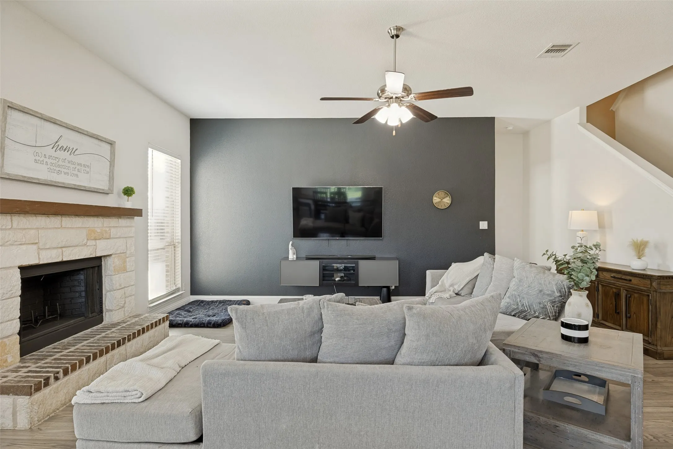 Single Family Residence For Sale in Collin County , 2201 Henson Lane, Nevada, Texas 75173, 4 Bedrooms, 3 Bathrooms, 3 Garage spaces, 3,191 Sqft, built in 2019, Price $679,000, mls#21281170, Real Estate Agent in Nevada, Homes For Sale in Collin county, Homes For Sale in Nevada, Realtor in Nevada Texas, Real Estate Brokerage Independent Realty Texas, Luminita Cordes Realtor