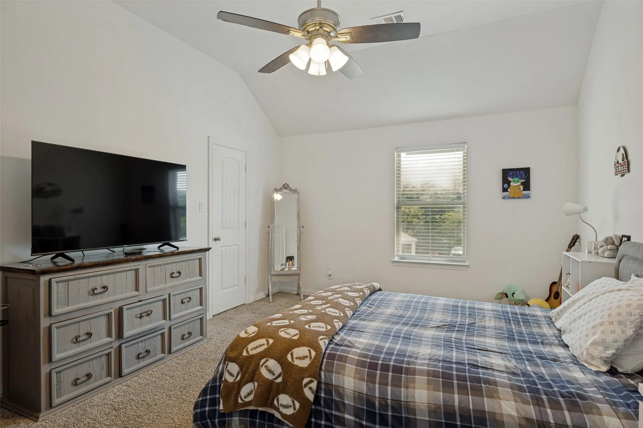 Single Family Residence For Sale in Collin County , 2201 Henson Lane, Nevada, Texas 75173, 4 Bedrooms, 3 Bathrooms, 3 Garage spaces, 3,191 Sqft, built in 2019, Price $679,000, mls#21281170, Real Estate Agent in Nevada, Homes For Sale in Collin county, Homes For Sale in Nevada, Realtor in Nevada Texas, Real Estate Brokerage Independent Realty Texas, Luminita Cordes Realtor