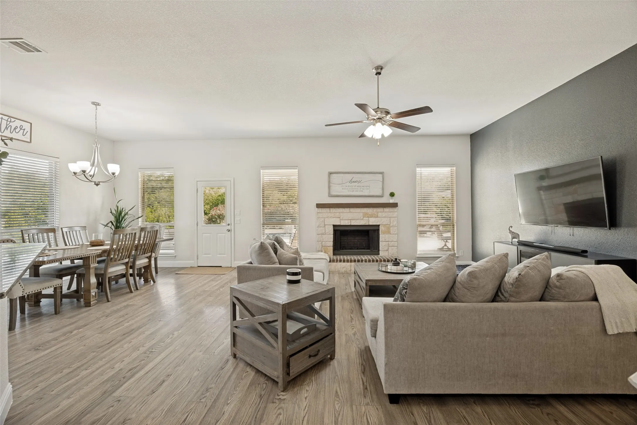 Single Family Residence For Sale in Collin County , 2201 Henson Lane, Nevada, Texas 75173, 4 Bedrooms, 3 Bathrooms, 3 Garage spaces, 3,191 Sqft, built in 2019, Price $679,000, mls#21281170, Real Estate Agent in Nevada, Homes For Sale in Collin county, Homes For Sale in Nevada, Realtor in Nevada Texas, Real Estate Brokerage Independent Realty Texas, Luminita Cordes Realtor