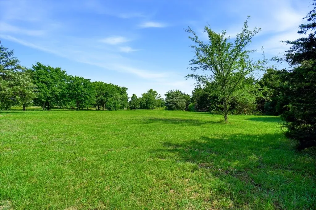 Manufactured Home For Sale in Hunt County , 4386 County Road 2200, Greenville, Texas 75402, 3 Bedroom, 2 Bathroom, 4 Garage spaces, 1,920 Sqft, built in 1997, mls#21281353, Real Estate Agent in Greenville, Homes For Sale in Hunt county, Homes For Sale in Greenville, Realtor in Greenville Texas, Real Estate Brokerage Independent Realty Texas, Luminita Cordes Realtor