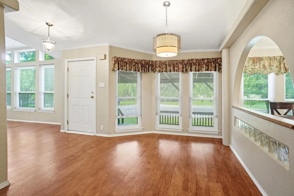 Manufactured Home For Sale in Hunt County , 4386 County Road 2200, Greenville, Texas 75402, 3 Bedroom, 2 Bathroom, 4 Garage spaces, 1,920 Sqft, built in 1997, mls#21281353, Real Estate Agent in Greenville, Homes For Sale in Hunt county, Homes For Sale in Greenville, Realtor in Greenville Texas, Real Estate Brokerage Independent Realty Texas, Luminita Cordes Realtor