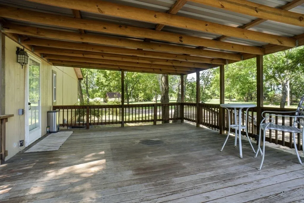 Manufactured Home For Sale in Hunt County , 4386 County Road 2200, Greenville, Texas 75402, 3 Bedroom, 2 Bathroom, 4 Garage spaces, 1,920 Sqft, built in 1997, mls#21281353, Real Estate Agent in Greenville, Homes For Sale in Hunt county, Homes For Sale in Greenville, Realtor in Greenville Texas, Real Estate Brokerage Independent Realty Texas, Luminita Cordes Realtor