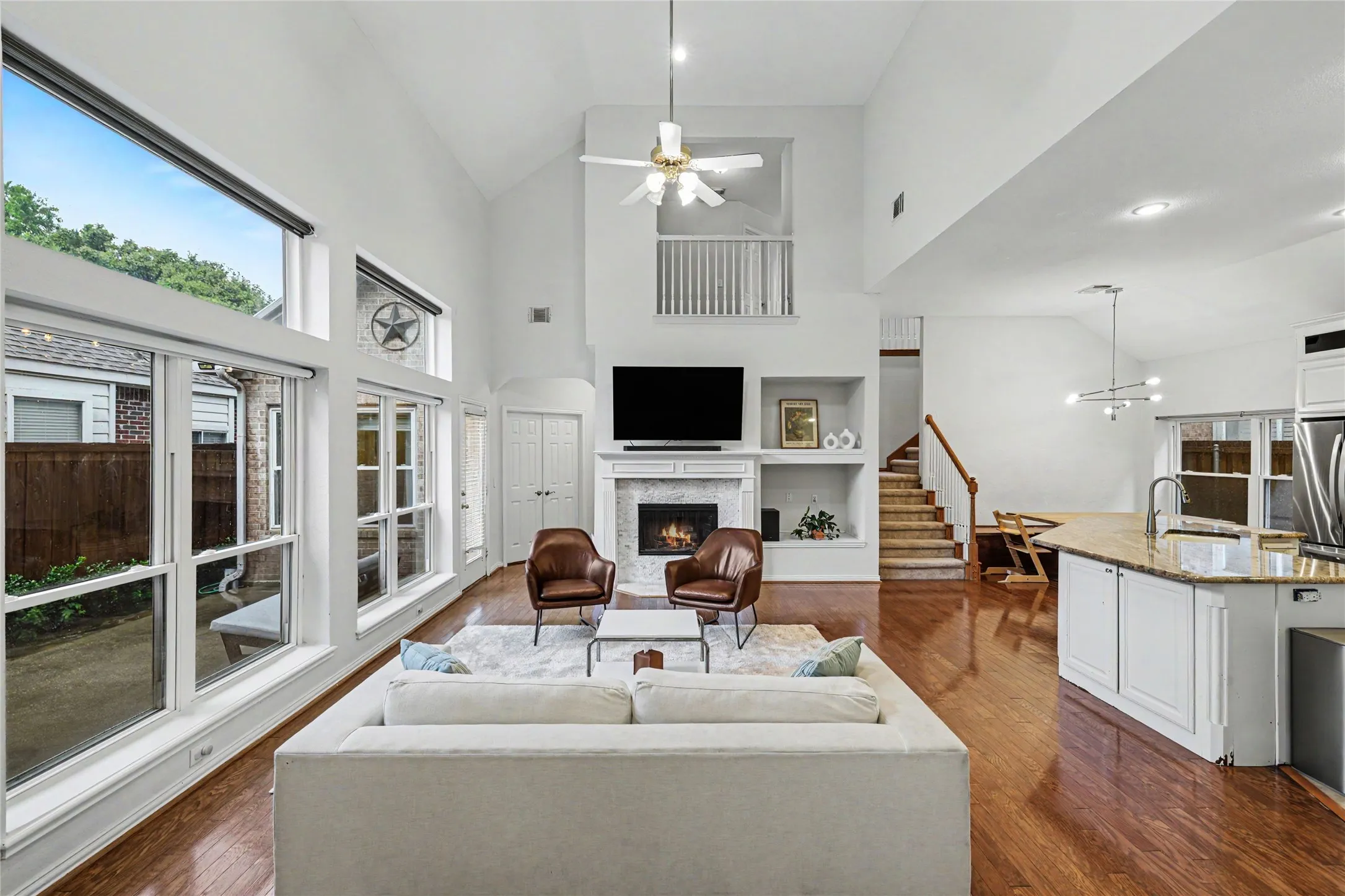 Single Family Residence For Sale in Collin County , 18711 Tall Oak Drive, Dallas, Texas 75287, 4 Bedroom, 3 Bathroom, 2 Garage spaces, 2,391 Sqft, built in 1996, mls#21277487, Real Estate Agent in Dallas, Homes For Sale in Collin county, Homes For Sale in Dallas, Realtor in Dallas Texas, Real Estate Brokerage Independent Realty Texas, Luminita Cordes Realtor