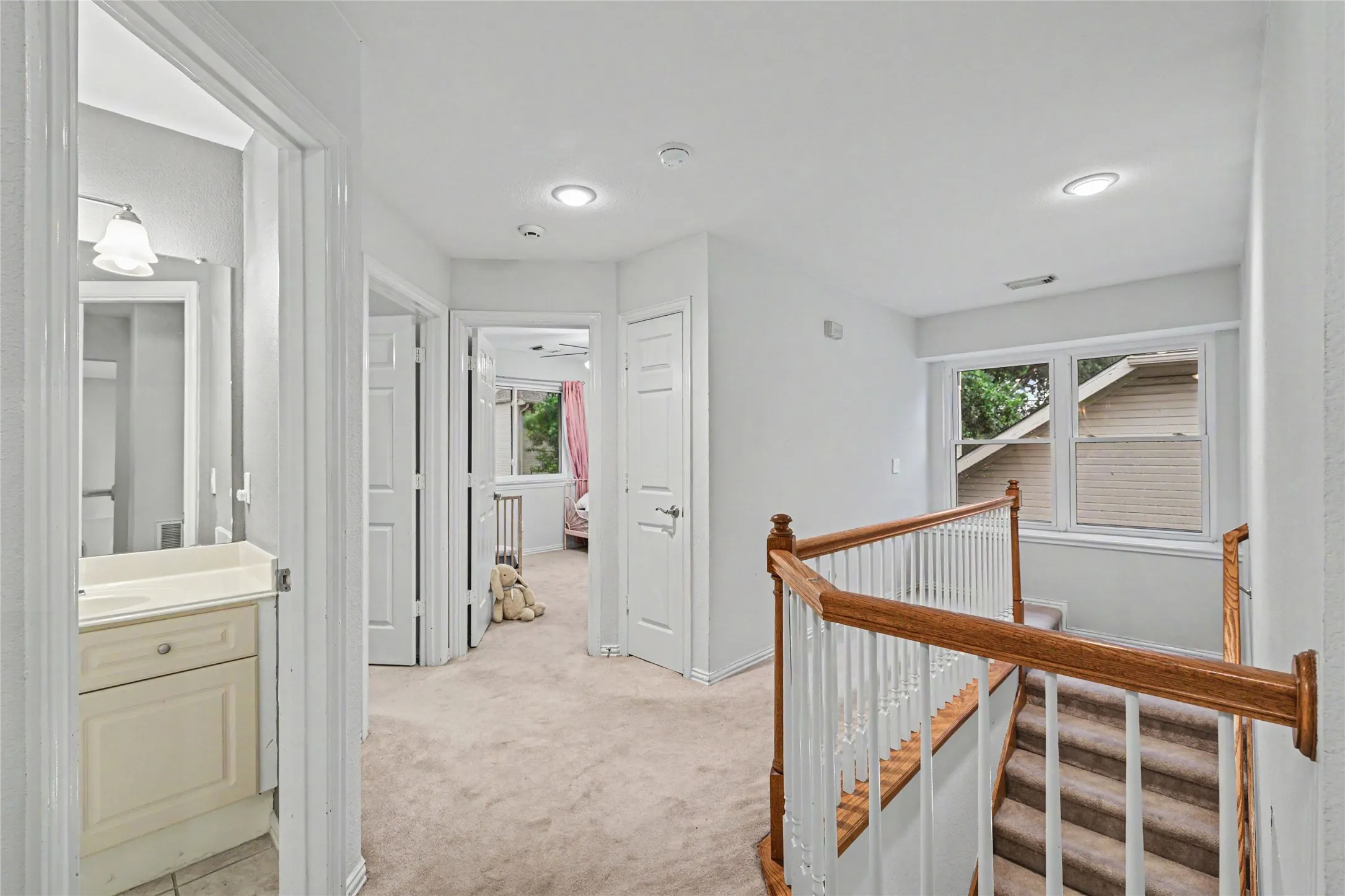 Single Family Residence For Sale in Collin County , 18711 Tall Oak Drive, Dallas, Texas 75287, 4 Bedroom, 3 Bathroom, 2 Garage spaces, 2,391 Sqft, built in 1996, mls#21277487, Real Estate Agent in Dallas, Homes For Sale in Collin county, Homes For Sale in Dallas, Realtor in Dallas Texas, Real Estate Brokerage Independent Realty Texas, Luminita Cordes Realtor