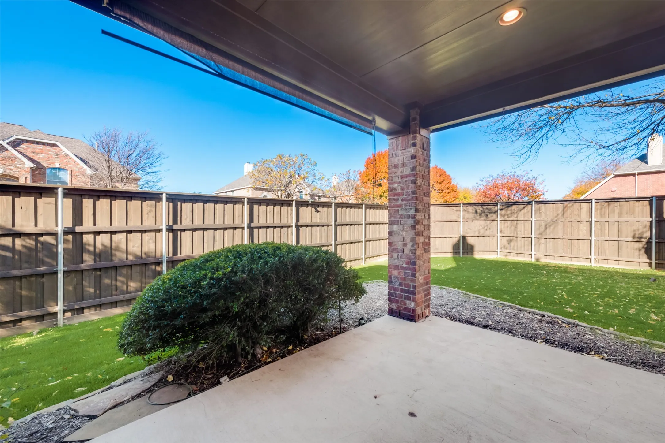 Single Family Residence For Sale in Collin County , 14518 Alstone Drive, Frisco, Texas 75035, 6 Bedroom, 4 Bathroom, 2 Garage spaces, 3,944 Sqft, built in 2004, mls#21281526, Real Estate Agent in Frisco, Homes For Sale in Collin county, Homes For Sale in Frisco, Realtor in Frisco Texas, Real Estate Brokerage Independent Realty Texas, Luminita Cordes Realtor