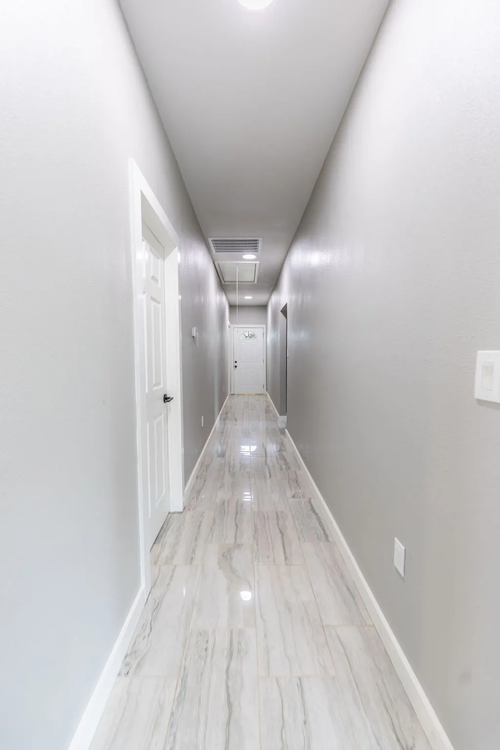 Single Family Residence For Sale in Bosque County , 328 E Norway Street, Walnut Springs, Texas 76690, 3 Bedrooms, 2 Bathrooms, Garage spaces, 1,335 Sqft, built in 2024, Price $255,000, mls#21281404, Real Estate Agent in Walnut Springs, Homes For Sale in Bosque county, Homes For Sale in Walnut Springs, Realtor in Walnut Springs Texas, Real Estate Brokerage Independent Realty Texas, Luminita Cordes Realtor