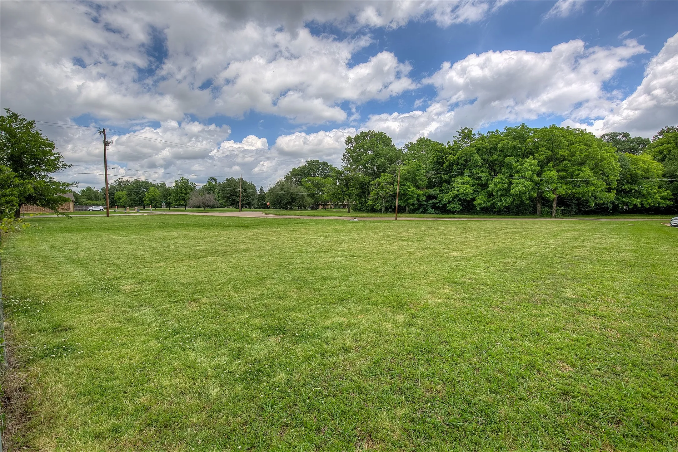 Unimproved Land For Sale in Hunt County , TBD Washington Street, Commerce, Texas 75428, 0, 0, Garage spaces, 0 Sqft, built in 0, mls#21281571, Real Estate Agent in Commerce, Homes For Sale in Hunt county, Homes For Sale in Commerce, Realtor in Commerce Texas, Real Estate Brokerage Independent Realty Texas, Luminita Cordes Realtor