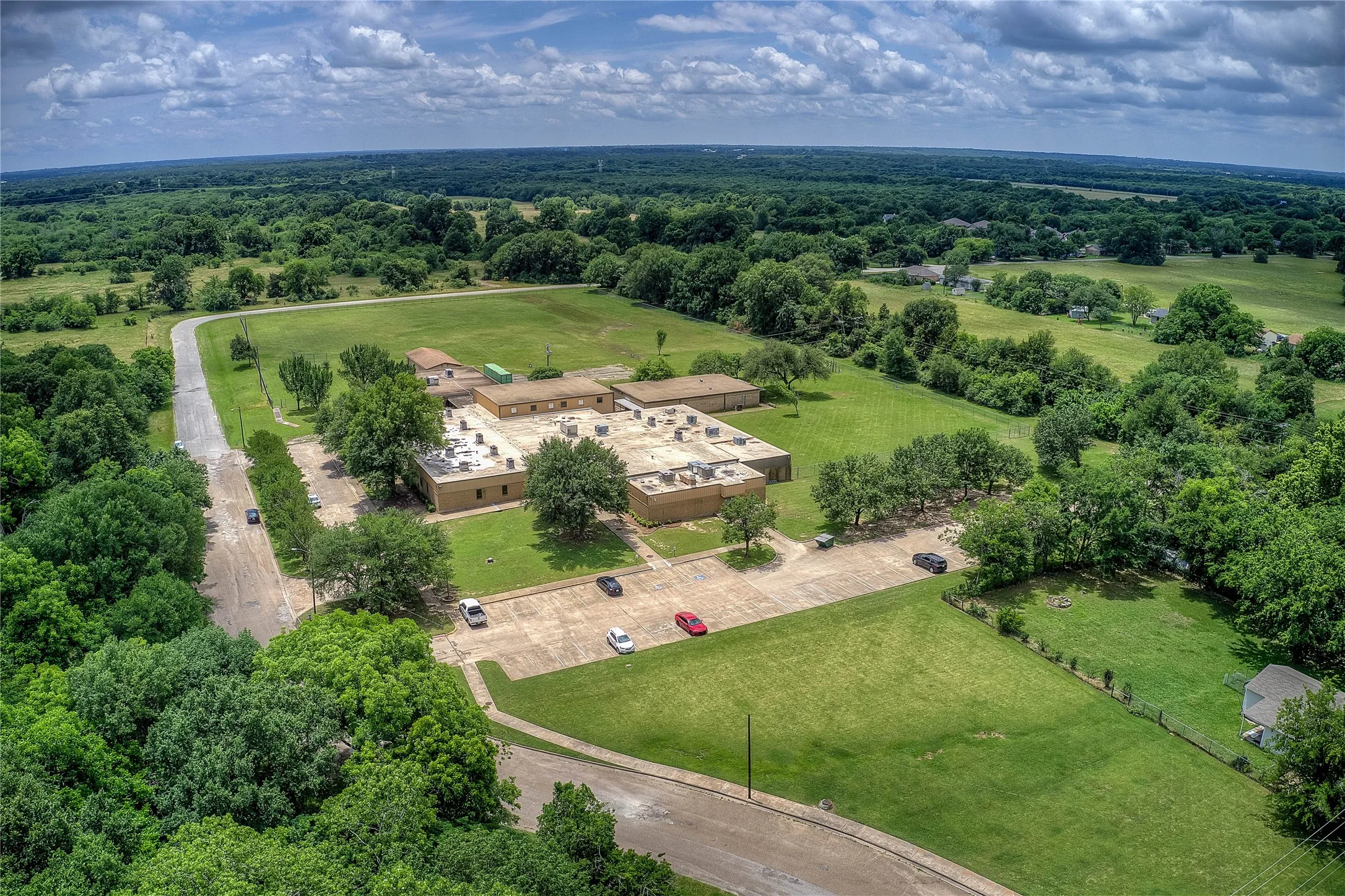 Unimproved Land For Sale in Hunt County , TBD Washington Street, Commerce, Texas 75428, 0, 0, Garage spaces, 0 Sqft, built in 0, mls#21281571, Real Estate Agent in Commerce, Homes For Sale in Hunt county, Homes For Sale in Commerce, Realtor in Commerce Texas, Real Estate Brokerage Independent Realty Texas, Luminita Cordes Realtor