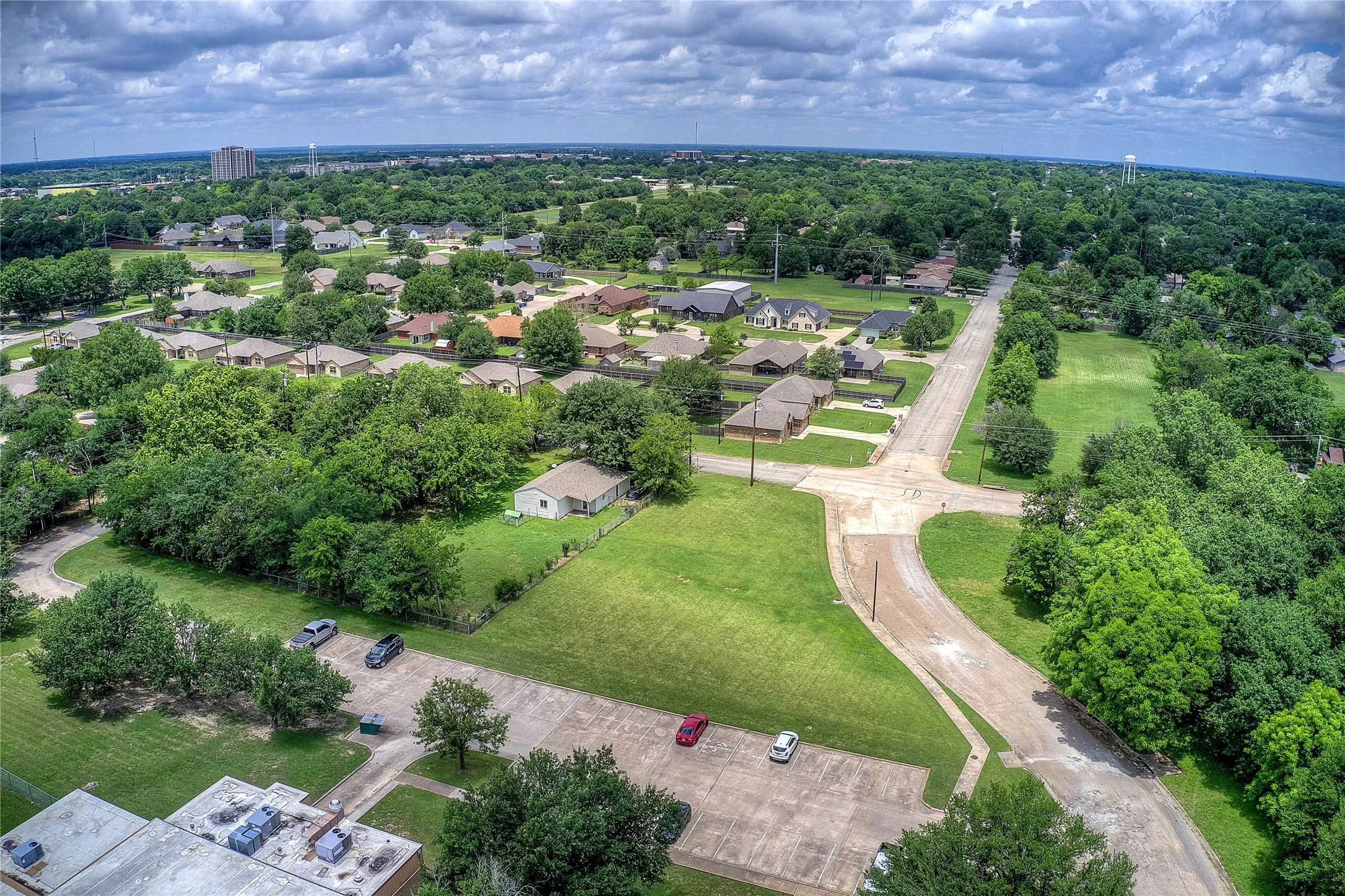 Unimproved Land For Sale in Hunt County , TBD Washington Street, Commerce, Texas 75428, 0, 0, Garage spaces, 0 Sqft, built in 0, mls#21281571, Real Estate Agent in Commerce, Homes For Sale in Hunt county, Homes For Sale in Commerce, Realtor in Commerce Texas, Real Estate Brokerage Independent Realty Texas, Luminita Cordes Realtor