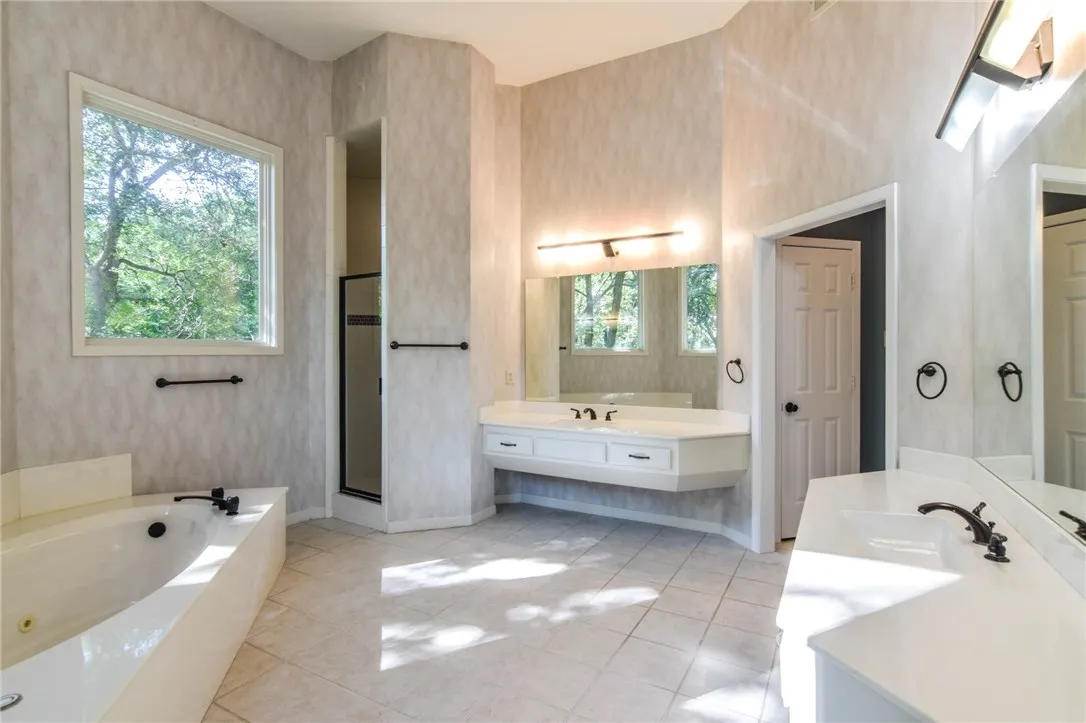 Fabulous master bath