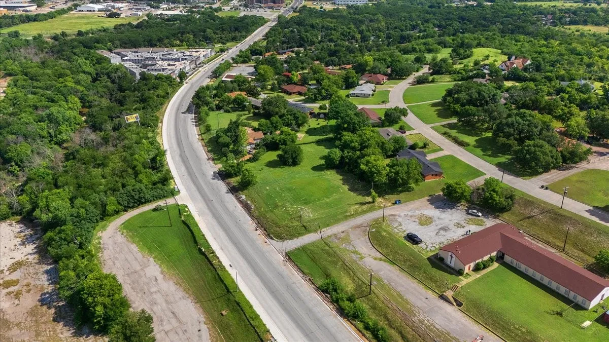 Unimproved Land For Sale in Tarrant County , 4528 Rolling Hills Drive, Fort Worth, Texas 76119, 0, 0, Garage spaces, 0 Sqft, built in 0, mls#21280304, Real Estate Agent in Fort Worth, Homes For Sale in Tarrant county, Homes For Sale in Fort Worth, Realtor in Fort Worth Texas, Real Estate Brokerage Independent Realty Texas, Luminita Cordes Realtor