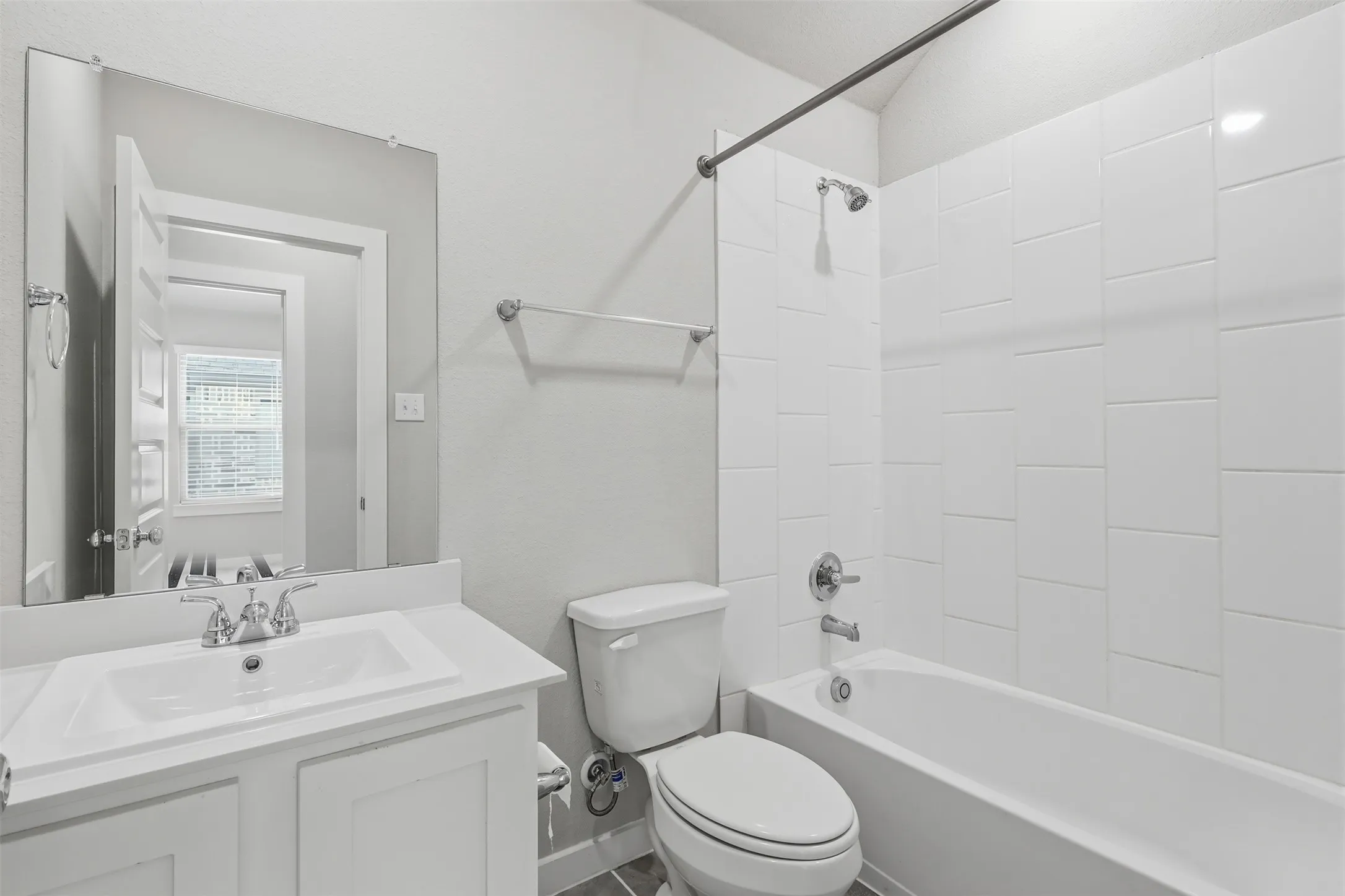 Single Family Residence For Rent in Collin County , 2629 Green River Road, Royse City, Texas 75189, 4 Bedroom, 3 Bathroom, 2 Garage spaces, 2,182 Sqft, built in 2024, mls#21269307, Real Estate Agent in Royse City, Homes For Rent in Collin county, Homes For Rent in Royse City, Realtor in Royse City Texas, Real Estate Brokerage Independent Realty Texas, Luminita Cordes Realtor