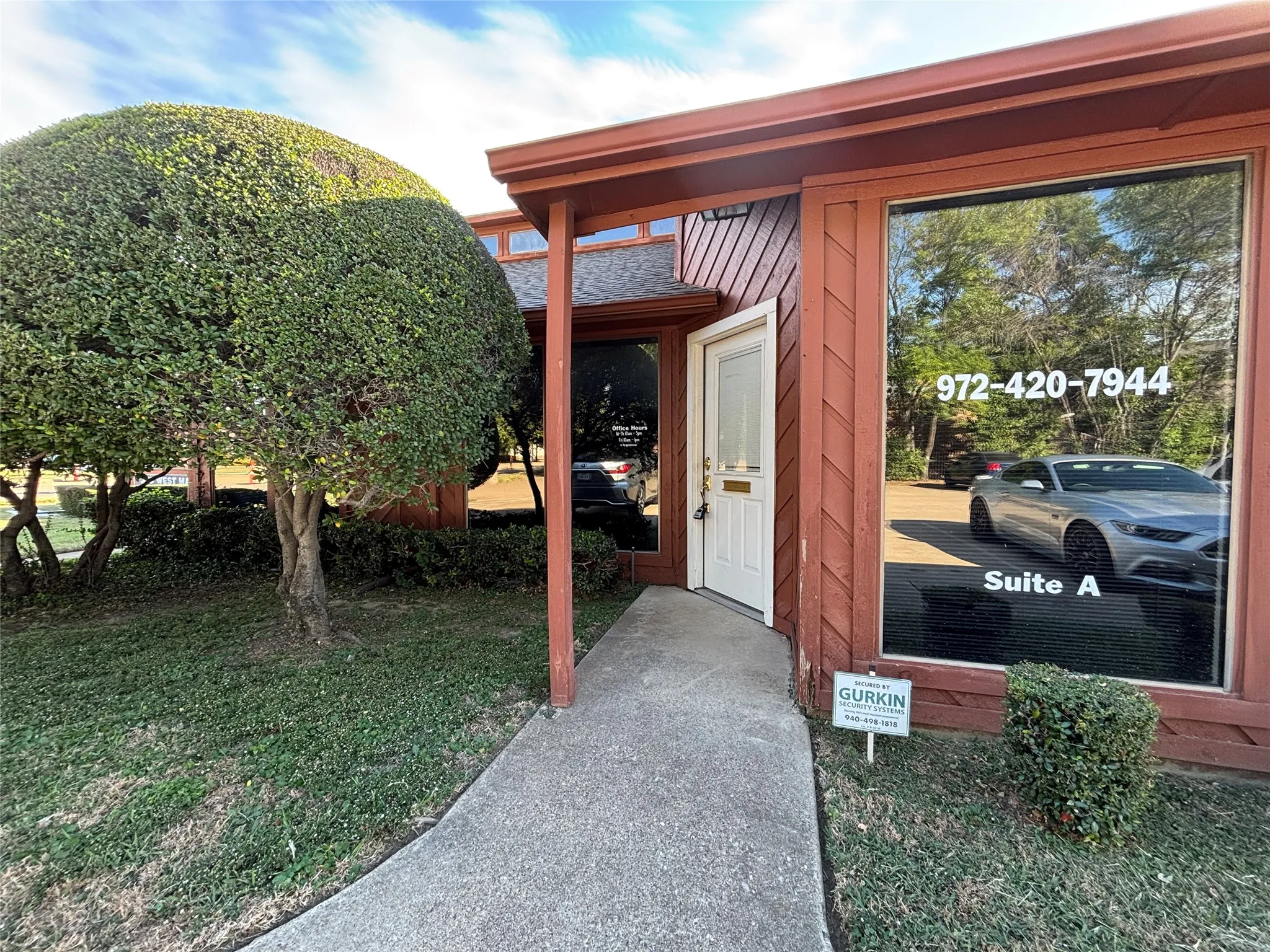 Office For Sale in Denton County , 376 W Main Street A, Lewisville, Texas 75057, 0, 0, Garage spaces, 0 Sqft, built in 1984, Price $450,000, mls#21281643, Real Estate Agent in Lewisville, Homes For Sale in Denton county, Homes For Sale in Lewisville, Realtor in Lewisville Texas, Real Estate Brokerage Independent Realty Texas, Luminita Cordes Realtor