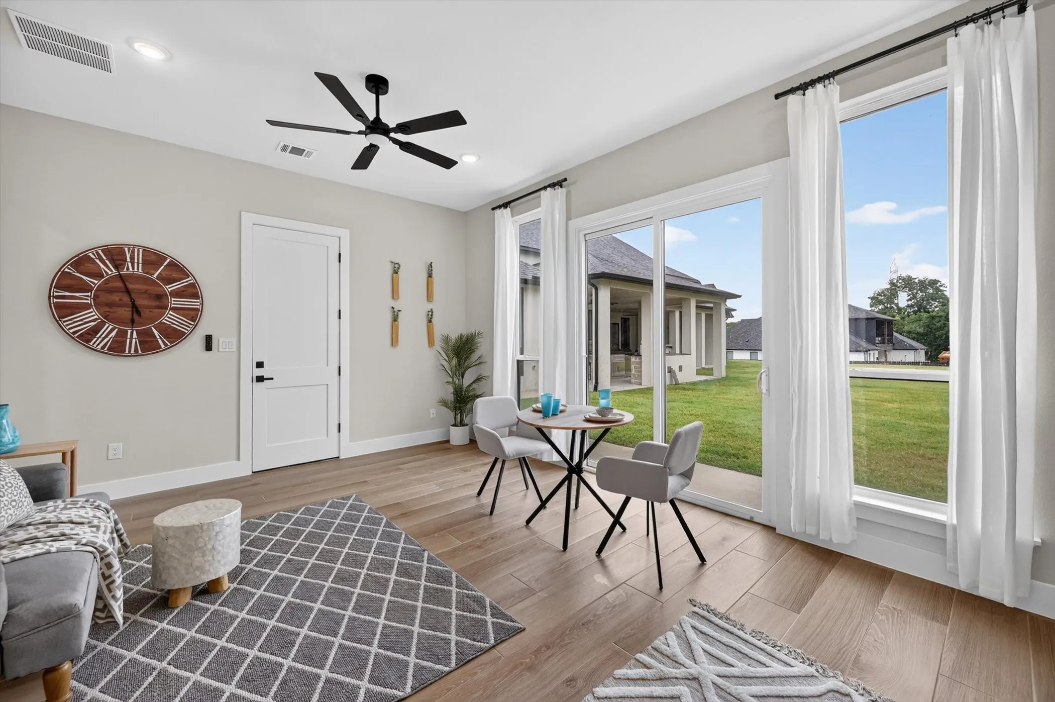 Single Family Residence For Sale in Tarrant County , 6608 Benson Court, Mansfield, Texas 76063, 5 Bedroom, 6 Bathroom, 4 Garage spaces, 5,170 Sqft, built in 2024, mls#21280962, Real Estate Agent in Mansfield, Homes For Sale in Tarrant county, Homes For Sale in Mansfield, Realtor in Mansfield Texas, Real Estate Brokerage Independent Realty Texas, Luminita Cordes Realtor