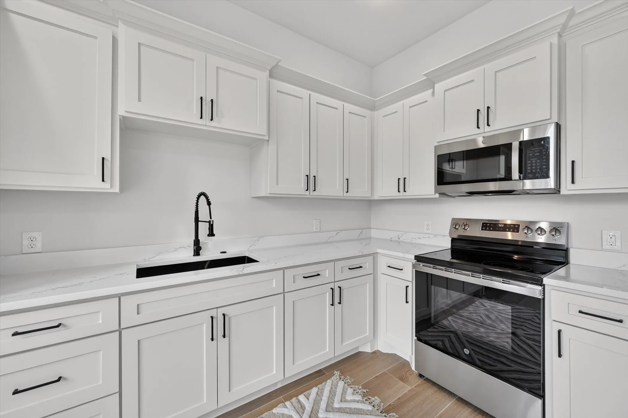 Single Family Residence For Sale in Tarrant County , 6608 Benson Court, Mansfield, Texas 76063, 5 Bedroom, 6 Bathroom, 4 Garage spaces, 5,170 Sqft, built in 2024, mls#21280962, Real Estate Agent in Mansfield, Homes For Sale in Tarrant county, Homes For Sale in Mansfield, Realtor in Mansfield Texas, Real Estate Brokerage Independent Realty Texas, Luminita Cordes Realtor
