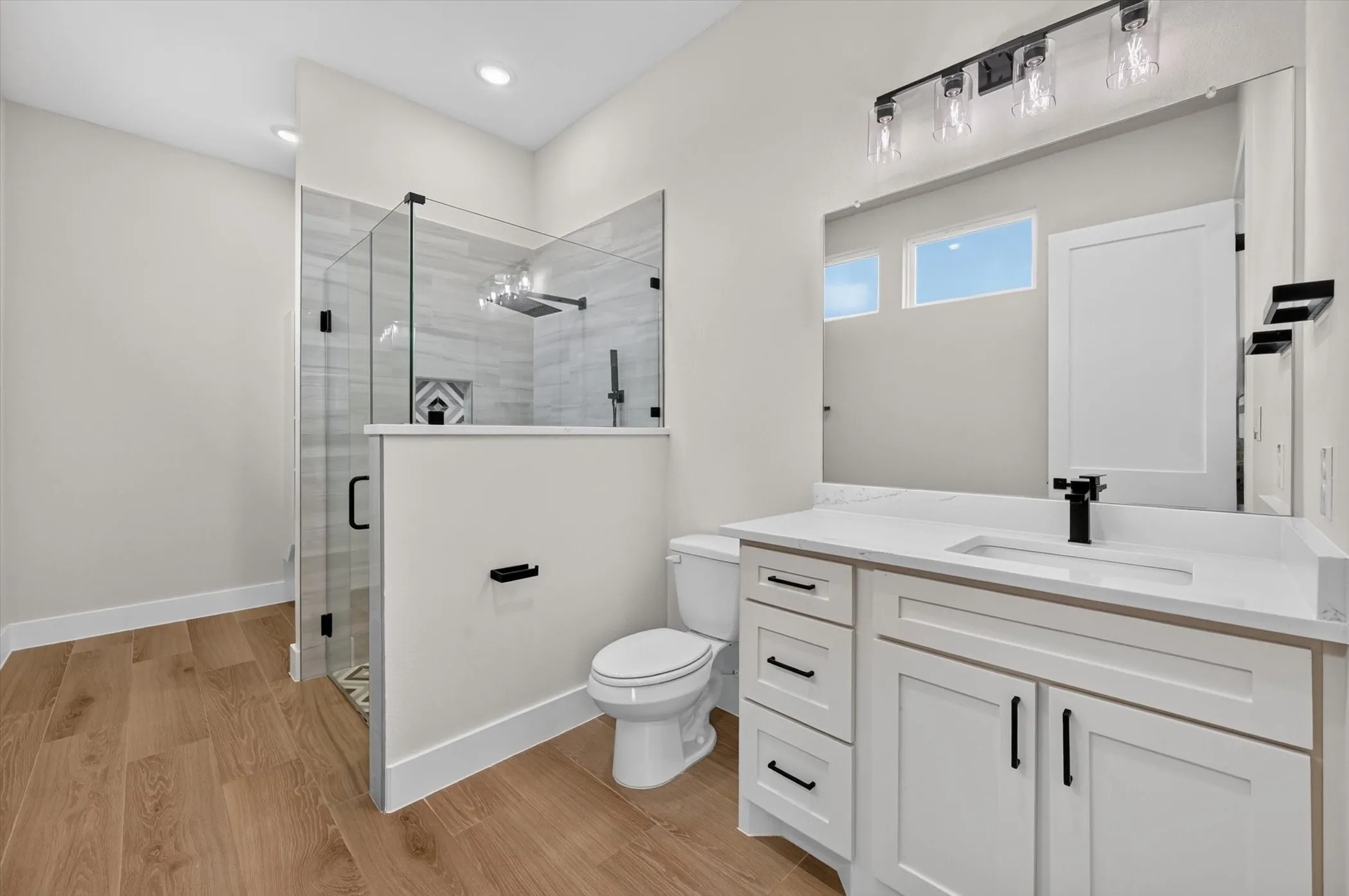 Single Family Residence For Sale in Tarrant County , 6608 Benson Court, Mansfield, Texas 76063, 5 Bedroom, 6 Bathroom, 4 Garage spaces, 5,170 Sqft, built in 2024, mls#21280962, Real Estate Agent in Mansfield, Homes For Sale in Tarrant county, Homes For Sale in Mansfield, Realtor in Mansfield Texas, Real Estate Brokerage Independent Realty Texas, Luminita Cordes Realtor