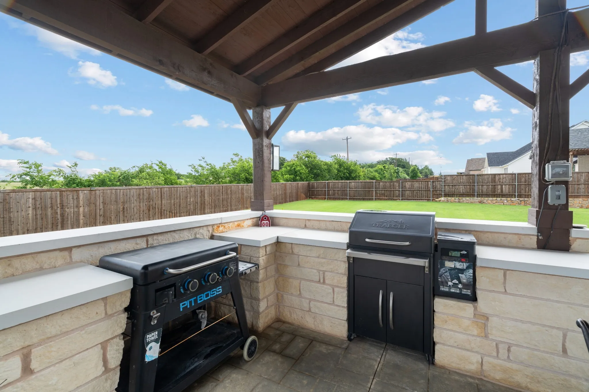 Single Family Residence For Sale in Denton County , 11416 Hickory Falls Drive, Argyle, Texas 76226, 4 Bedroom, 5 Bathroom, 3 Garage spaces, 3,807 Sqft, built in 2021, mls#21275550, Real Estate Agent in Argyle, Homes For Sale in Denton county, Homes For Sale in Argyle, Realtor in Argyle Texas, Real Estate Brokerage Independent Realty Texas, Luminita Cordes Realtor