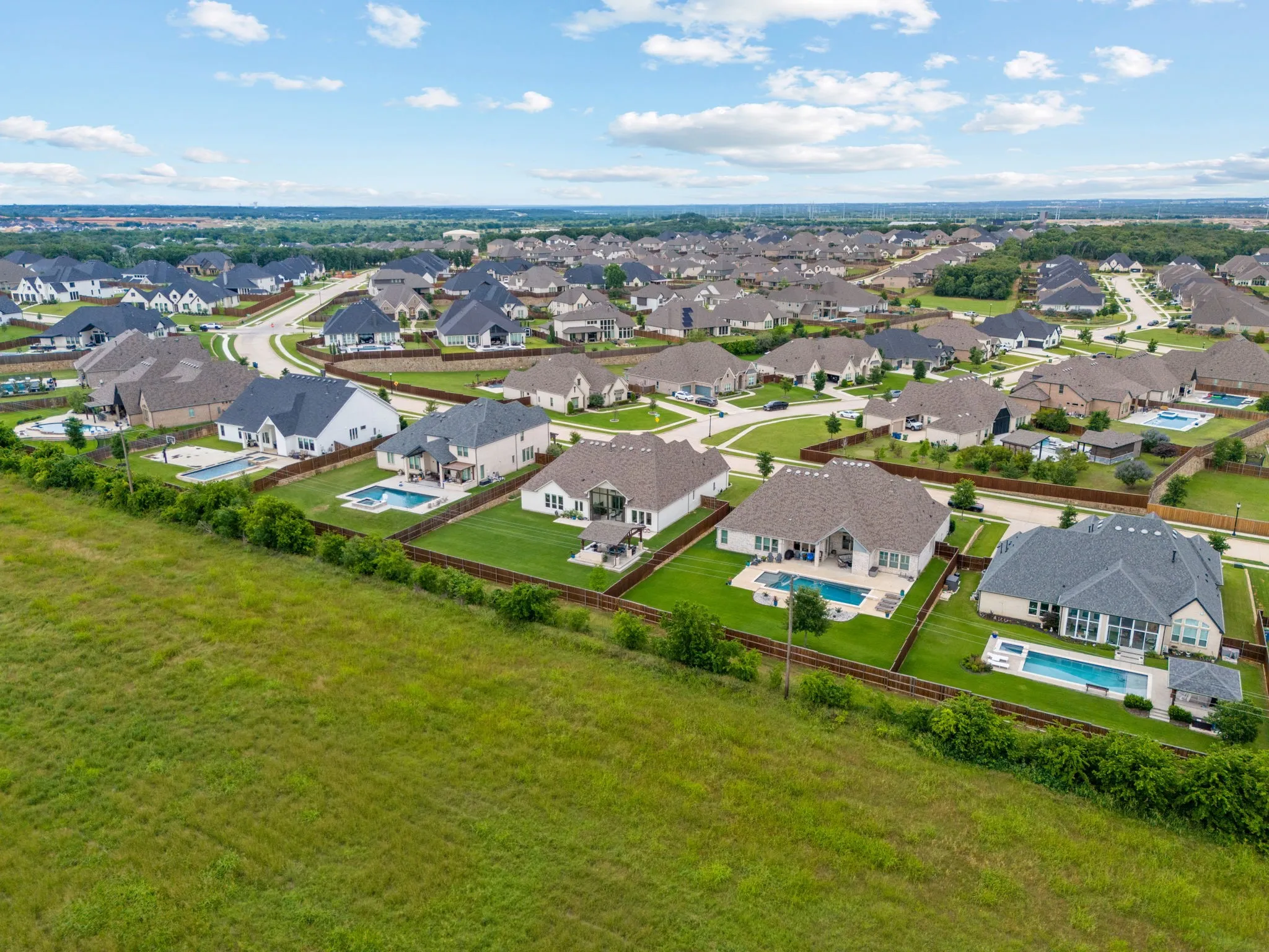 Single Family Residence For Sale in Denton County , 11416 Hickory Falls Drive, Argyle, Texas 76226, 4 Bedroom, 5 Bathroom, 3 Garage spaces, 3,807 Sqft, built in 2021, mls#21275550, Real Estate Agent in Argyle, Homes For Sale in Denton county, Homes For Sale in Argyle, Realtor in Argyle Texas, Real Estate Brokerage Independent Realty Texas, Luminita Cordes Realtor